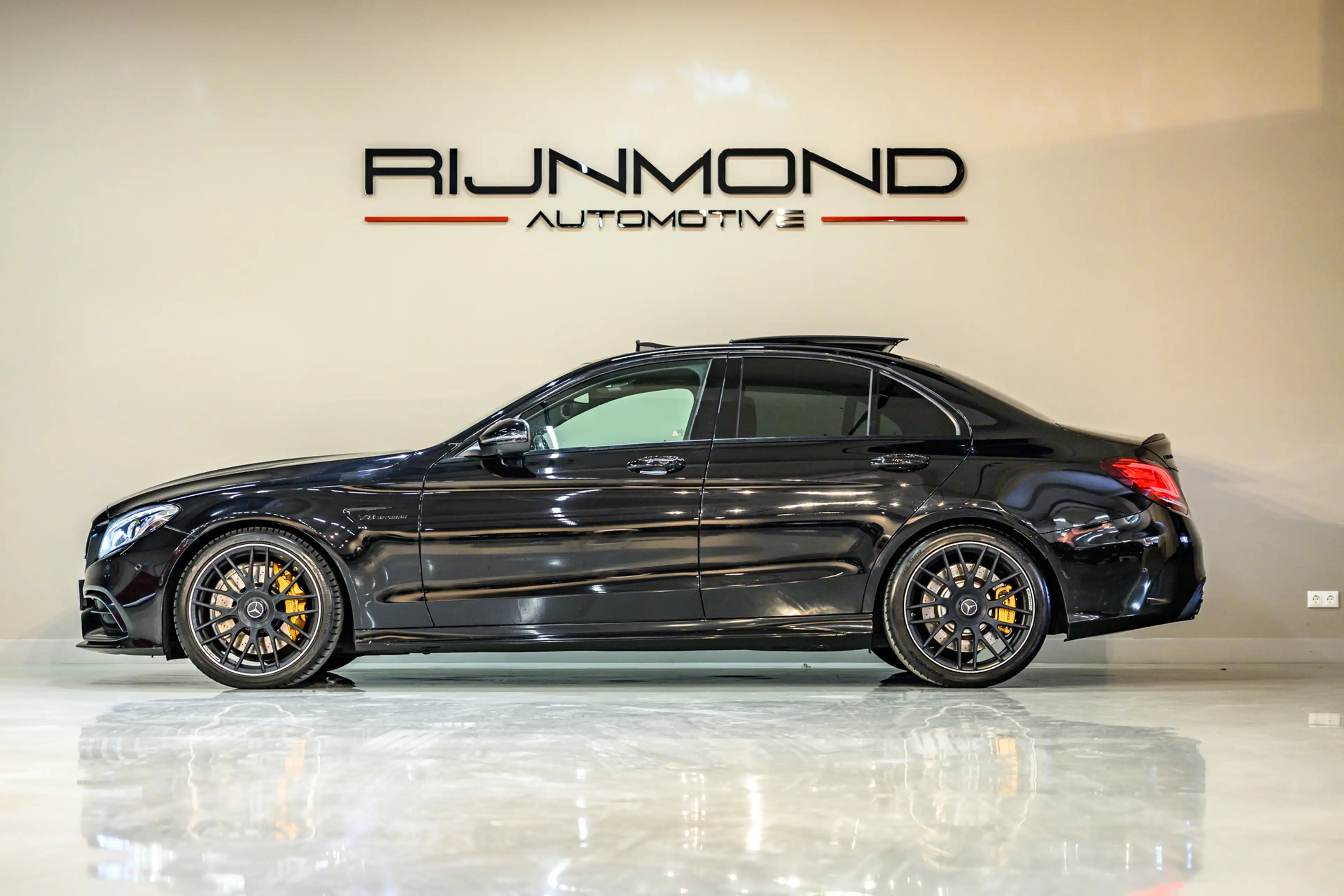 Mercedes-Benz C 63 AMG 63|Memory|360-Camera|Pano|Acc|Export — photo 2