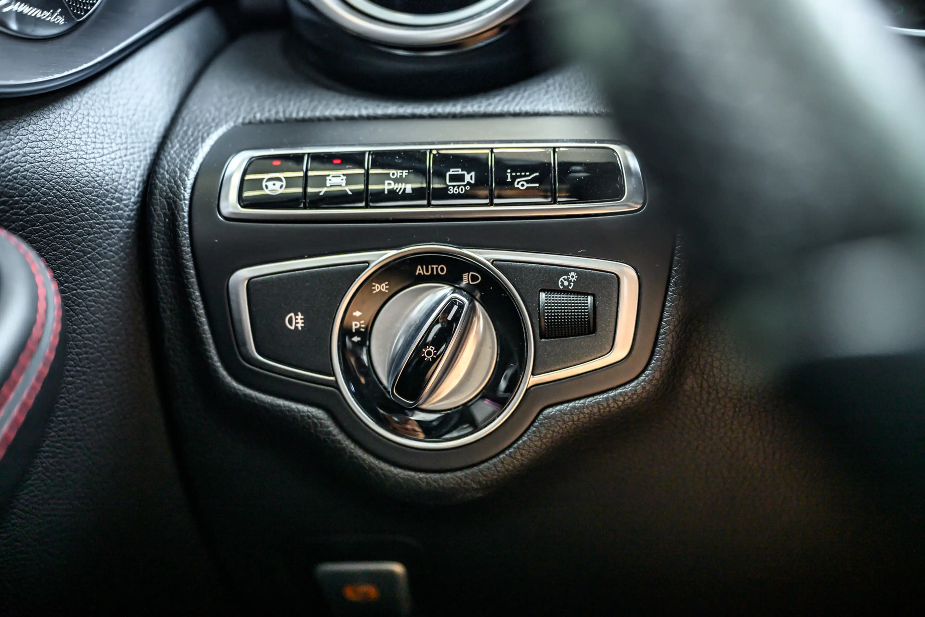 Mercedes-Benz C 63 AMG 63|Memory|360-Camera|Pano|Acc|Export — photo 14