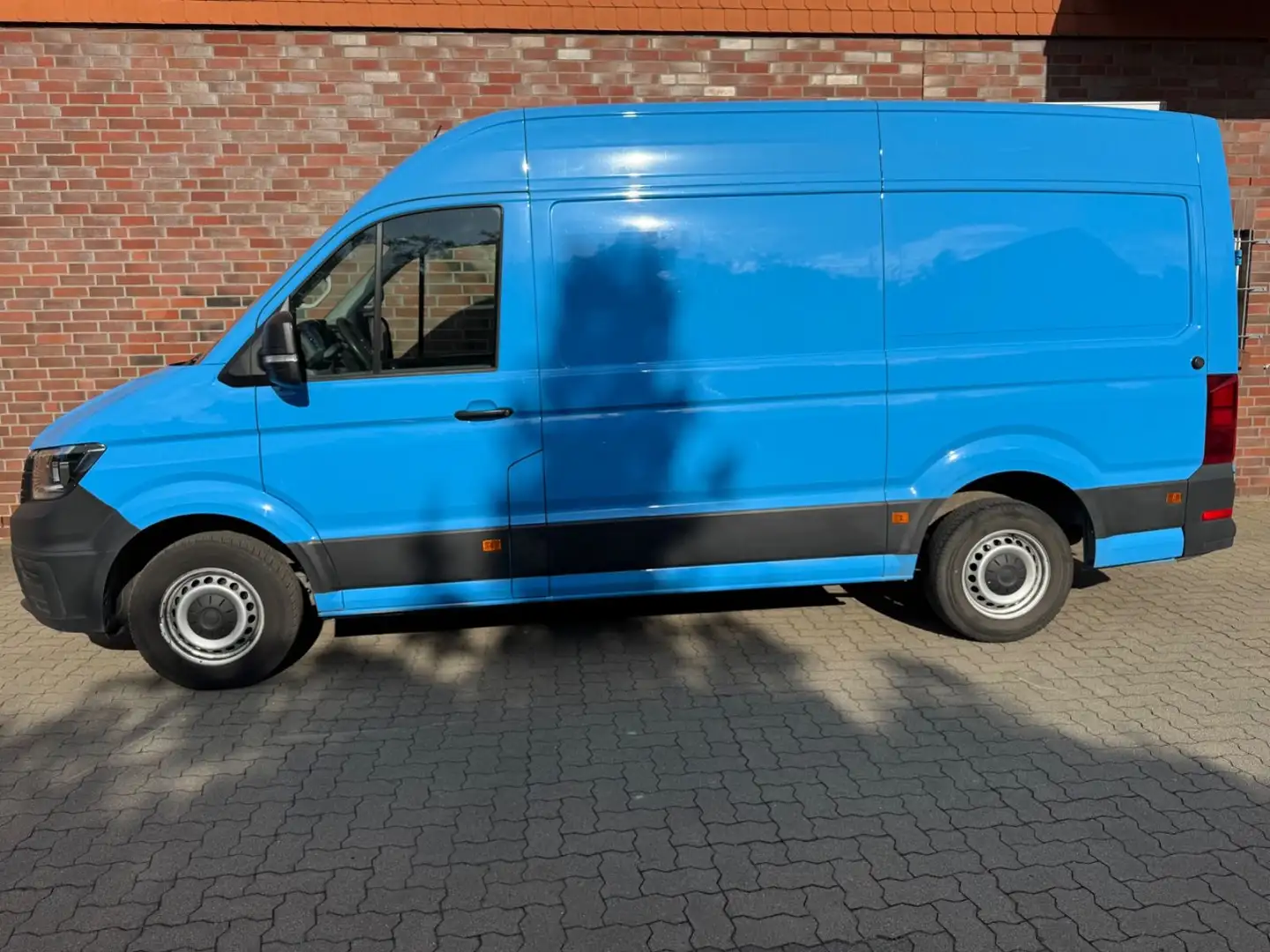 Volkswagen Crafter 35 Kasten CR Klima/AHK/Tel./Standheiz. Blau - 1
