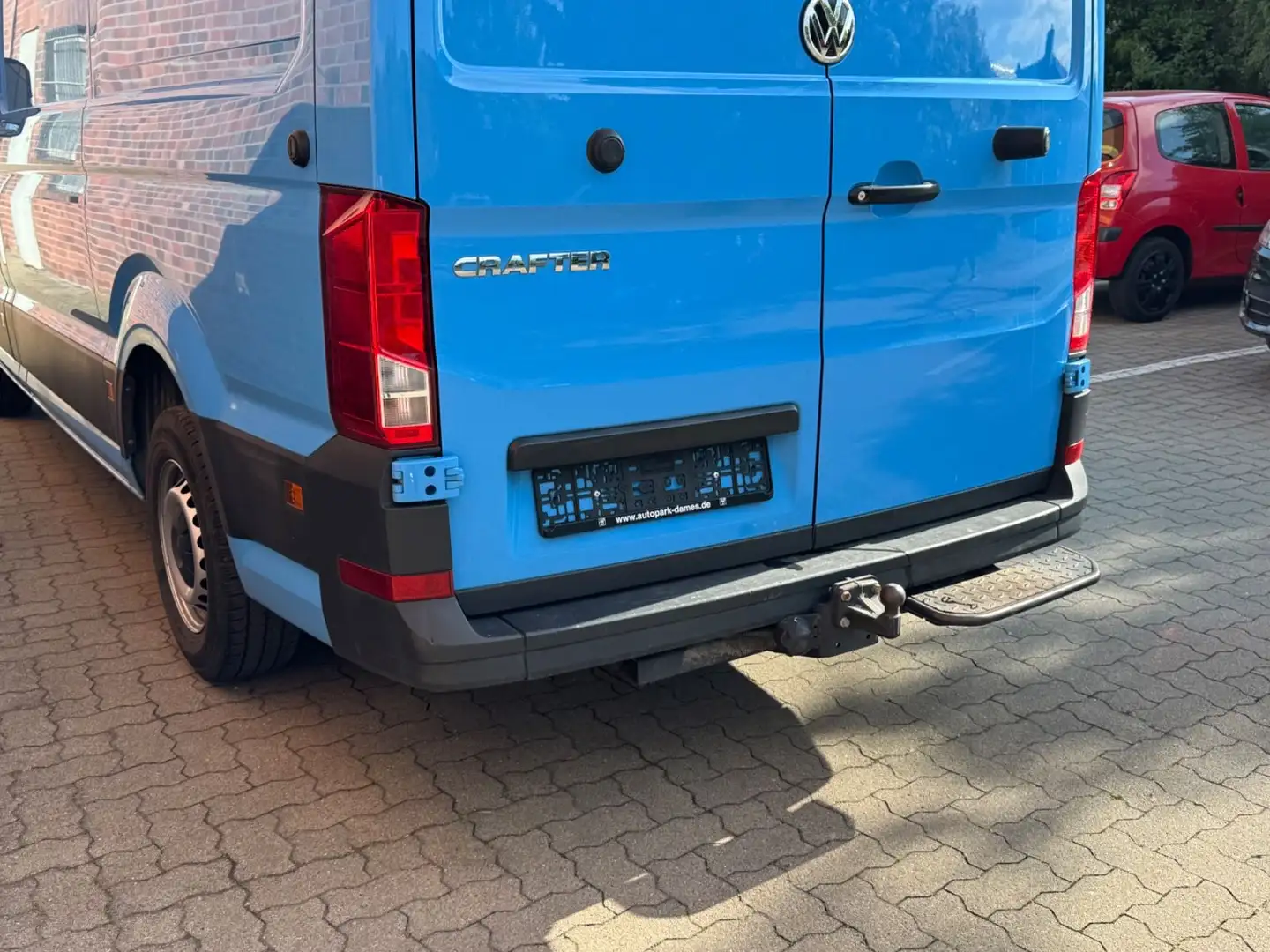 Volkswagen Crafter 35 Kasten CR Klima/AHK/Tel./Standheiz. Blau - 2