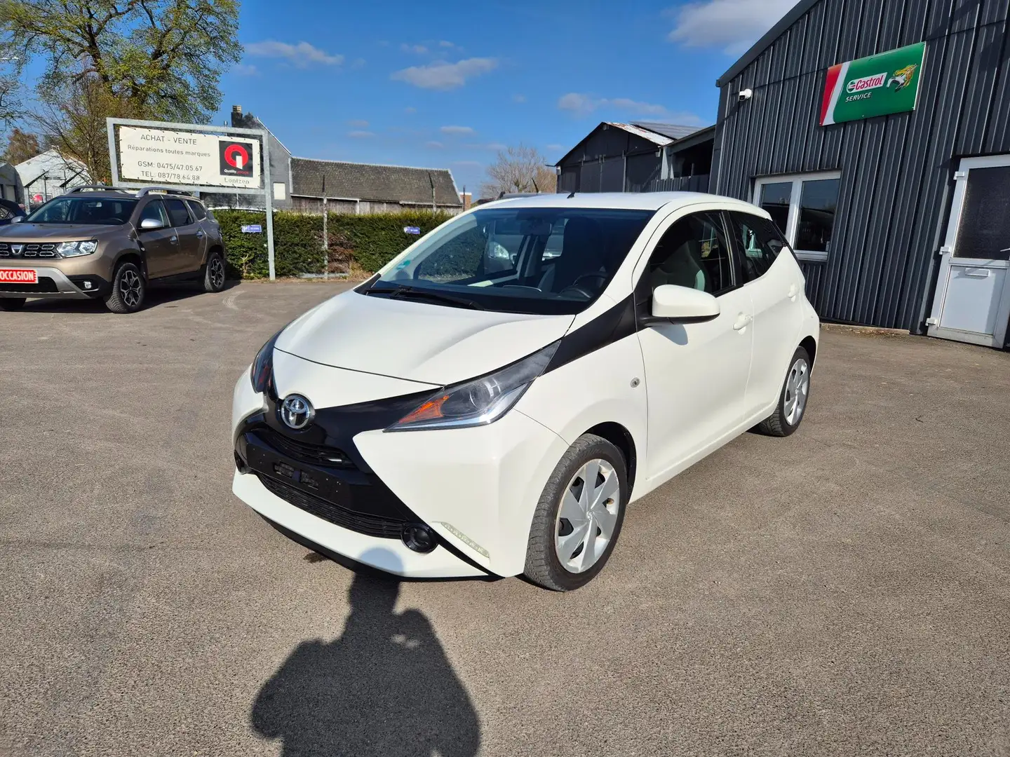 Toyota Aygo KGB40(H) Blanc - 1