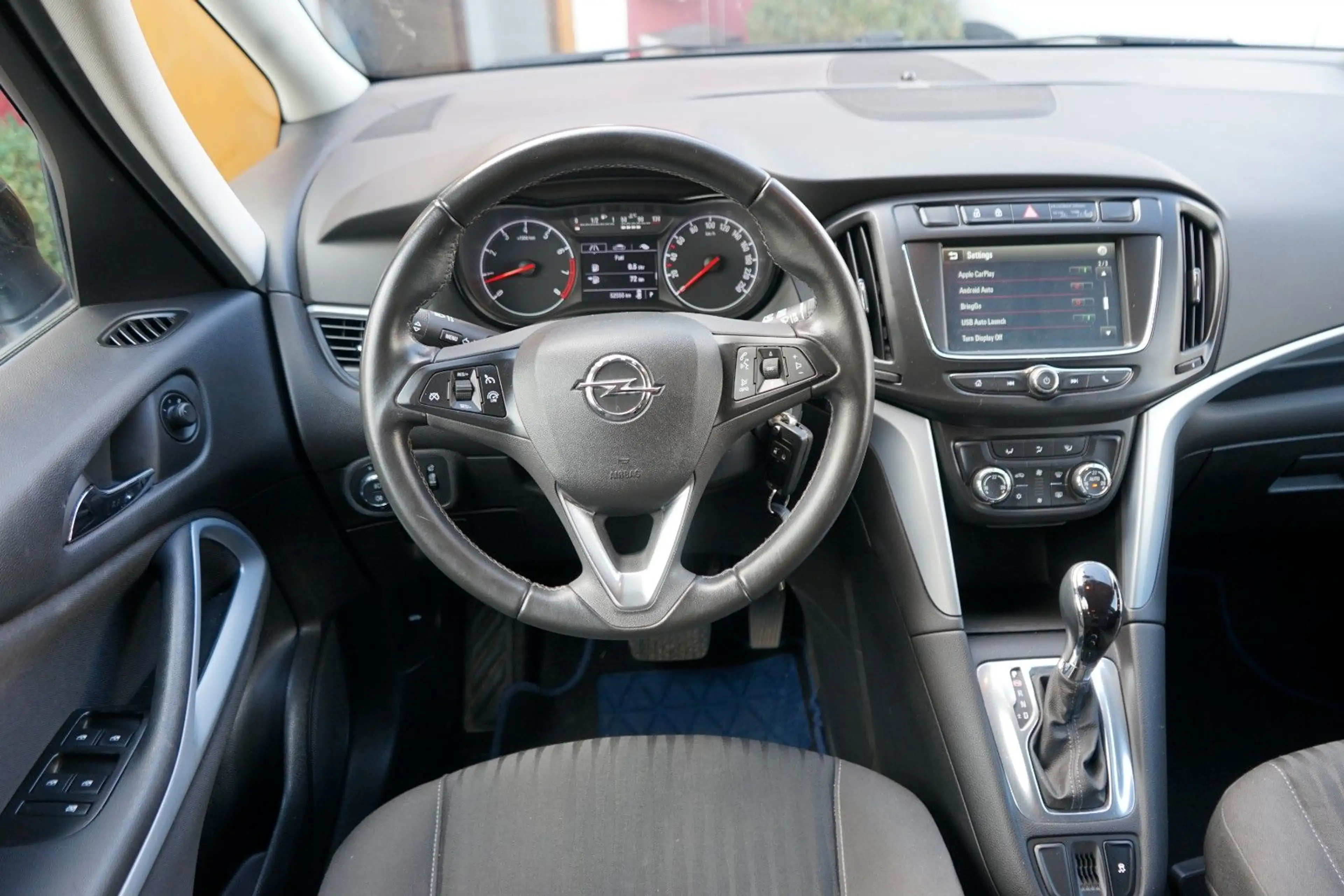 Opel Zafira c Edition — photo 3