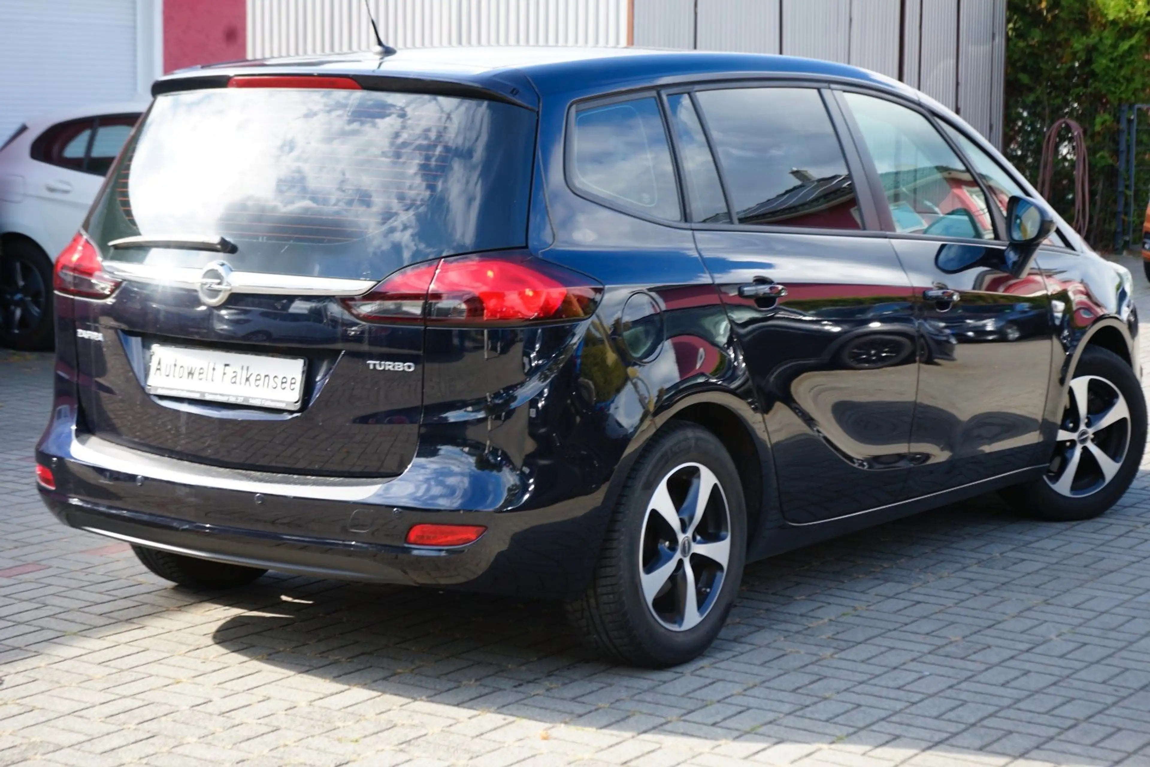 Opel Zafira c Edition — photo 8