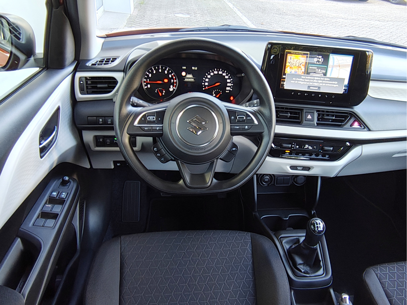 Suzuki Swift 1.2 COMFORT SMART HYBRID Direct Leverbaar | Tot 10 — photo 12