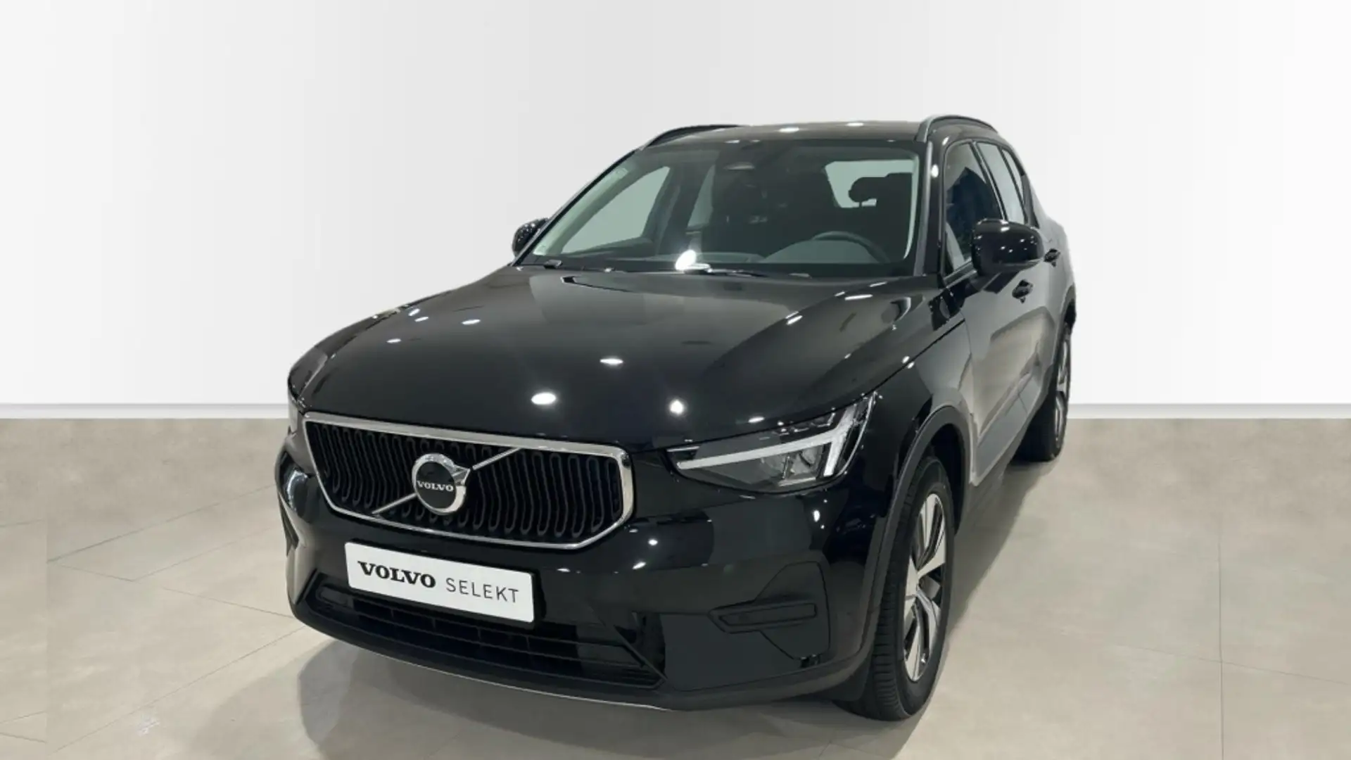 Volvo XC40 B3 GASOLINA ESSENTIAL - 1