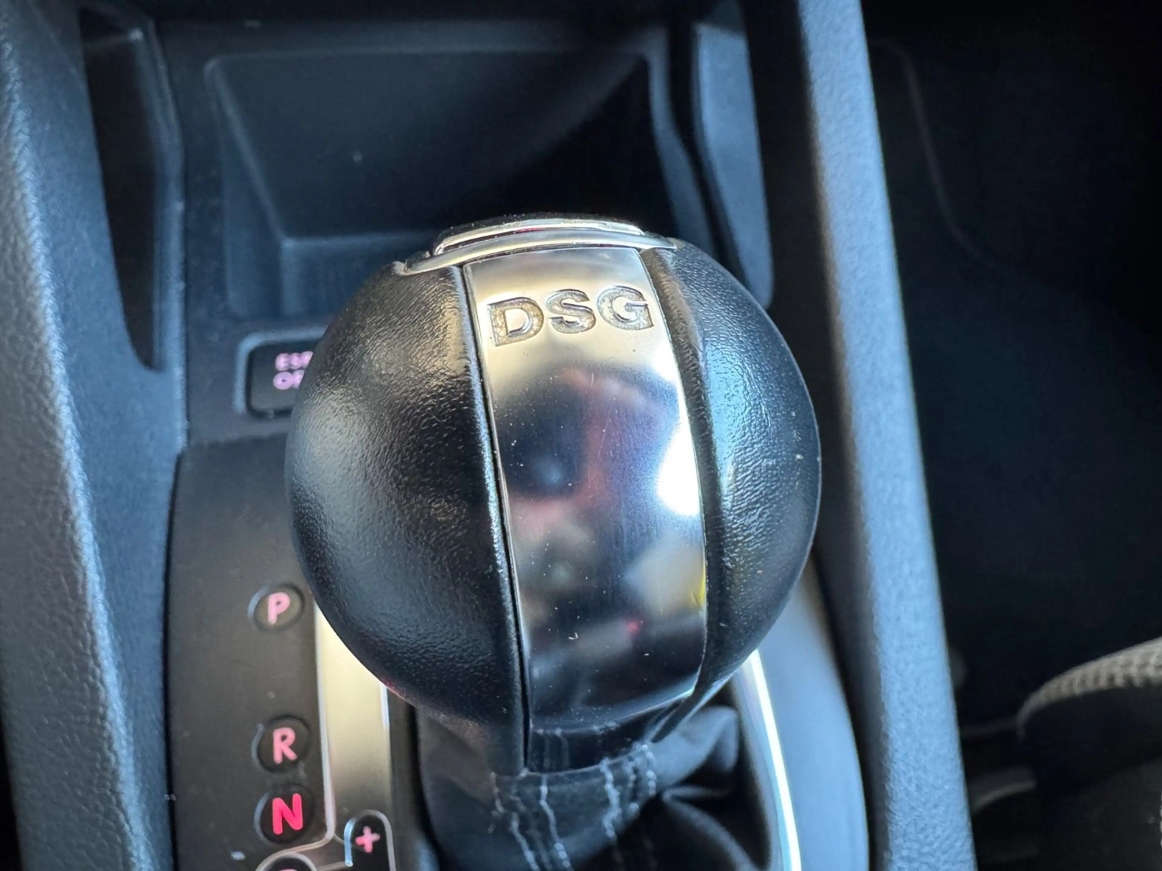 Volkswagen Scirocco TSI *Navi/Sitzhzg./PDC/DVD/Bluetooth* — photo 36