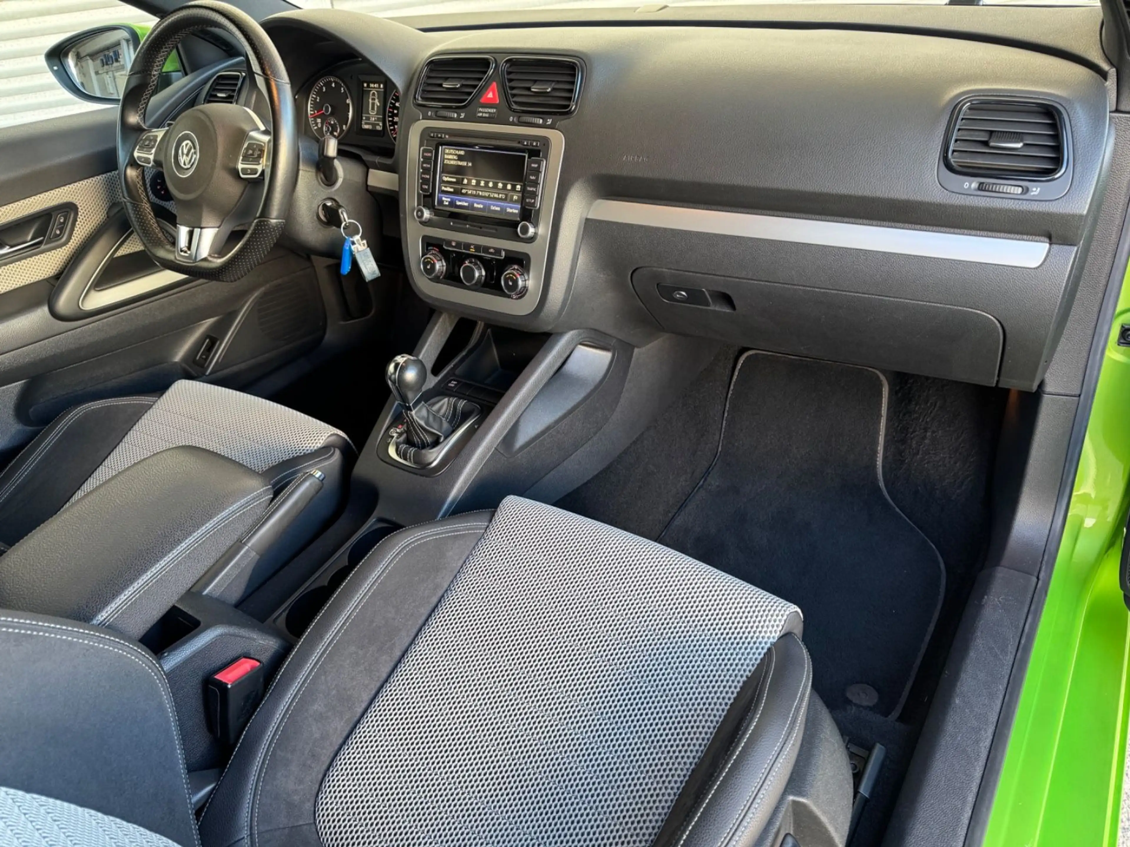 Volkswagen Scirocco TSI *Navi/Sitzhzg./PDC/DVD/Bluetooth* — photo 18