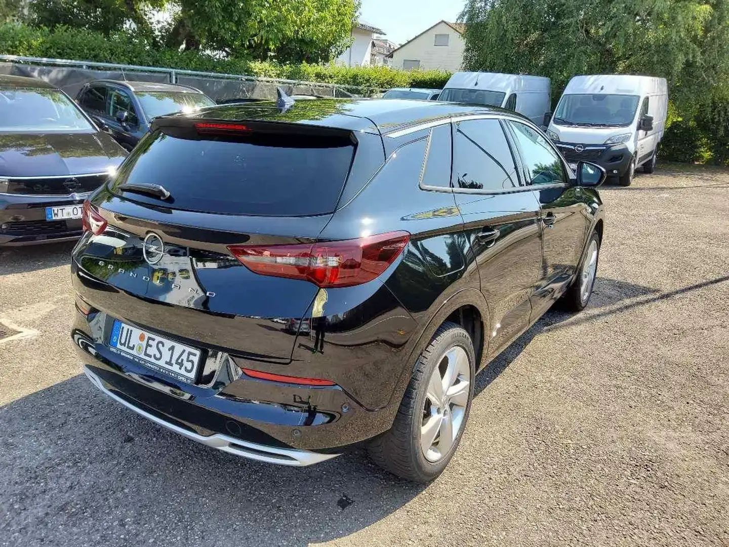 Opel Grandland X Grandland 1.5 D[Euro6d] AT8 Business Elegance Zwart - 2