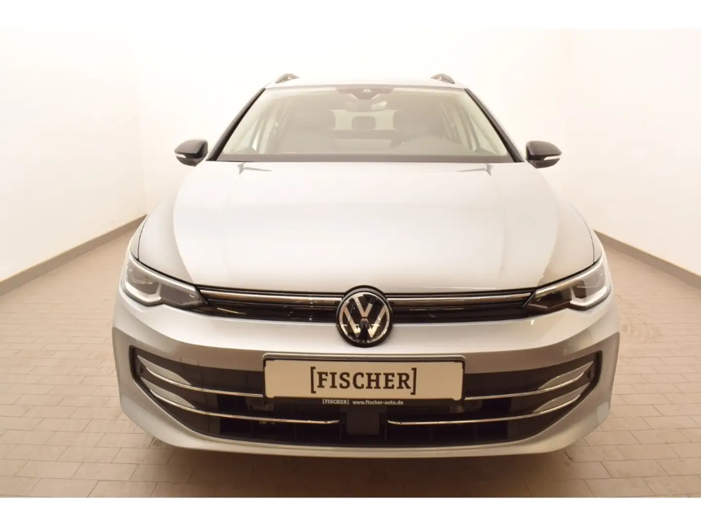 Volkswagen Golf Variant VIII 1.5TSI Goal Matrix AHK Navi Rear View ACC Silber - 2