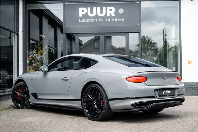 Bentley Continental GT view 2