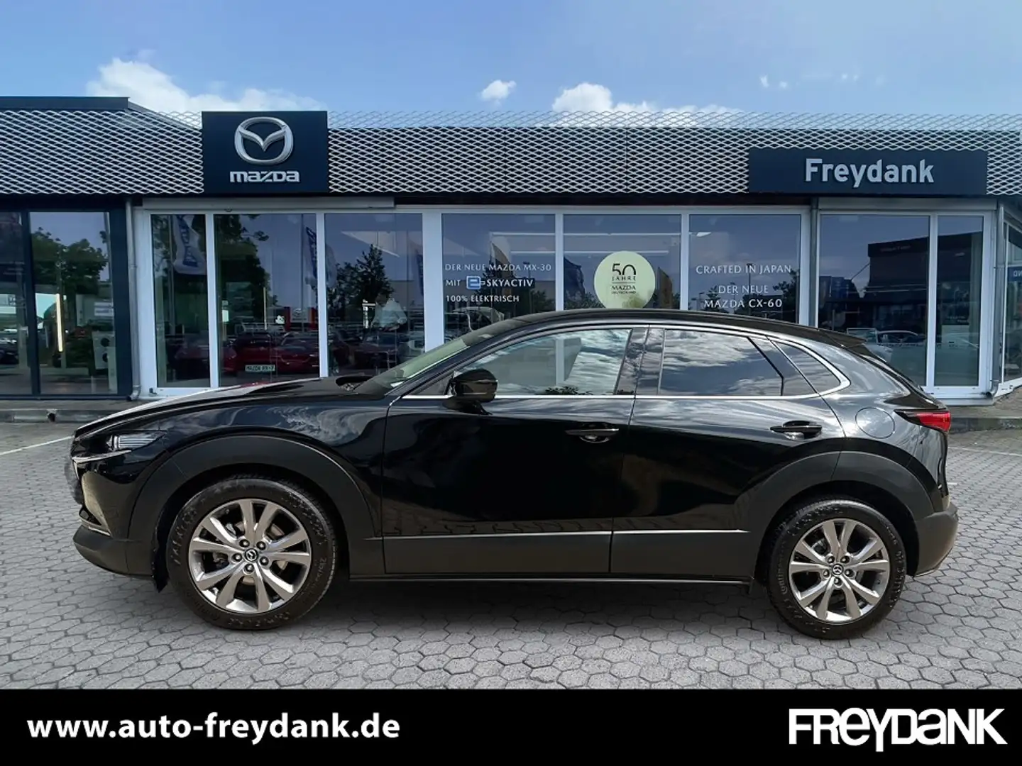 Mazda CX-30 SKYACTIV-G 2.0 150PS M Hybrid Automatik SELECTION Schwarz - 2