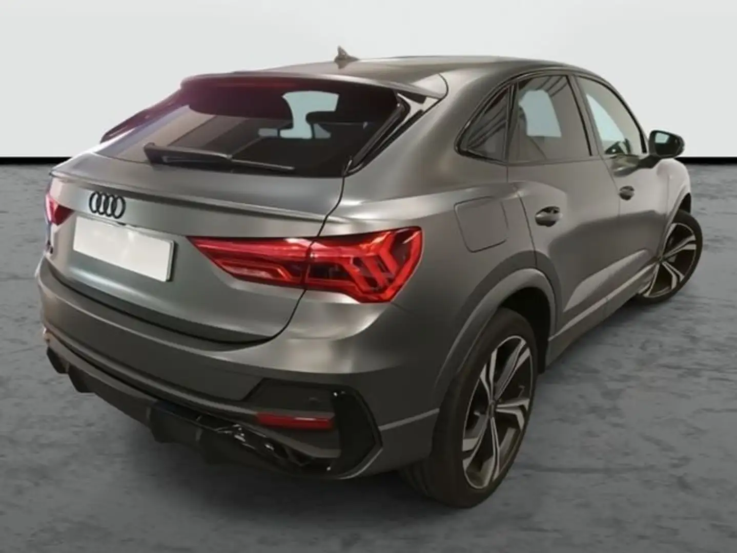 Audi Q3 Sportback S line 45 TFSIe (Híbrido enchufable) 18 Gris - 2
