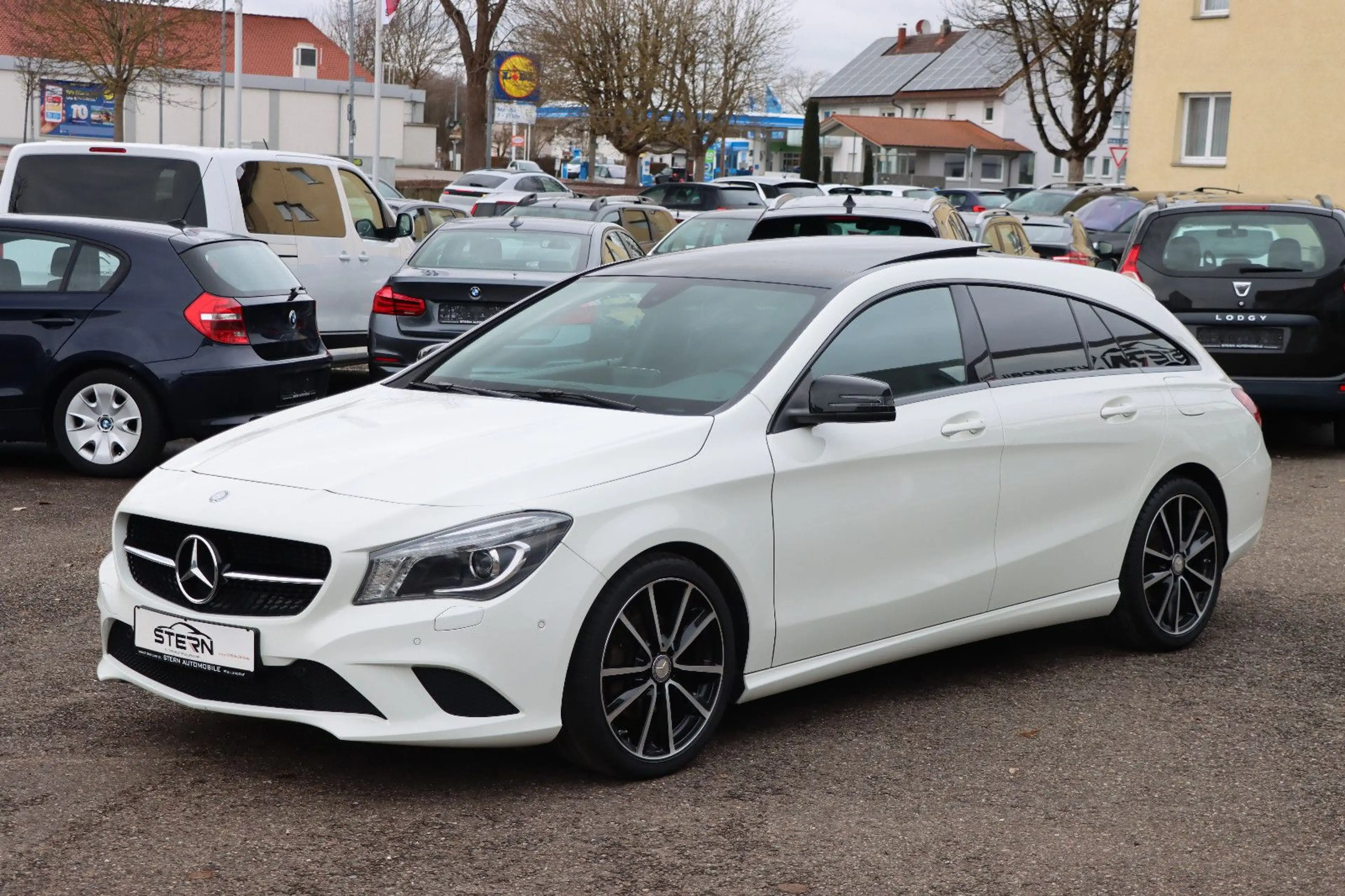 Mercedes-Benz CLA 180 KAMERA NAVI — photo 3
