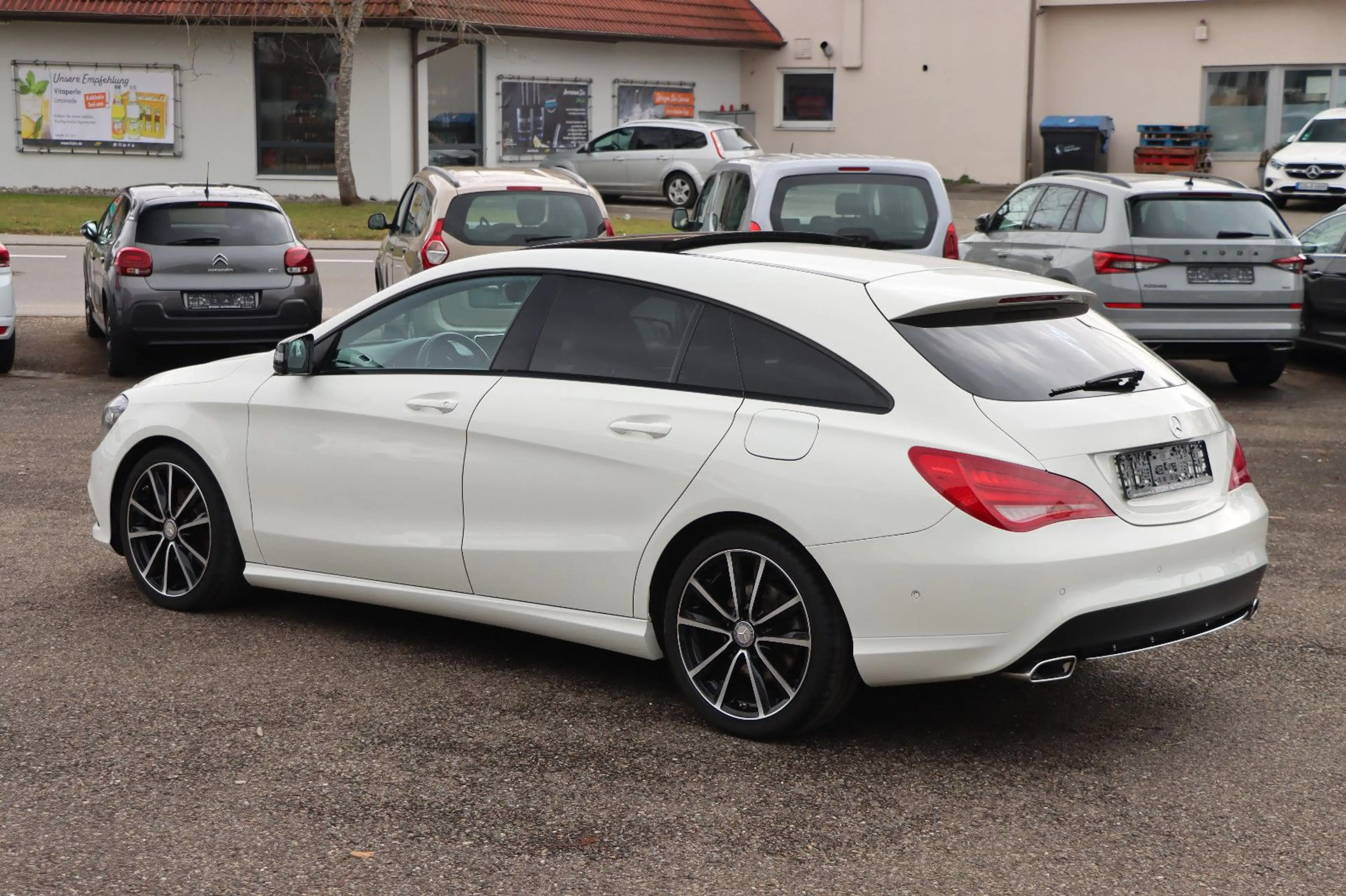 Mercedes-Benz CLA 180 KAMERA NAVI — photo 4