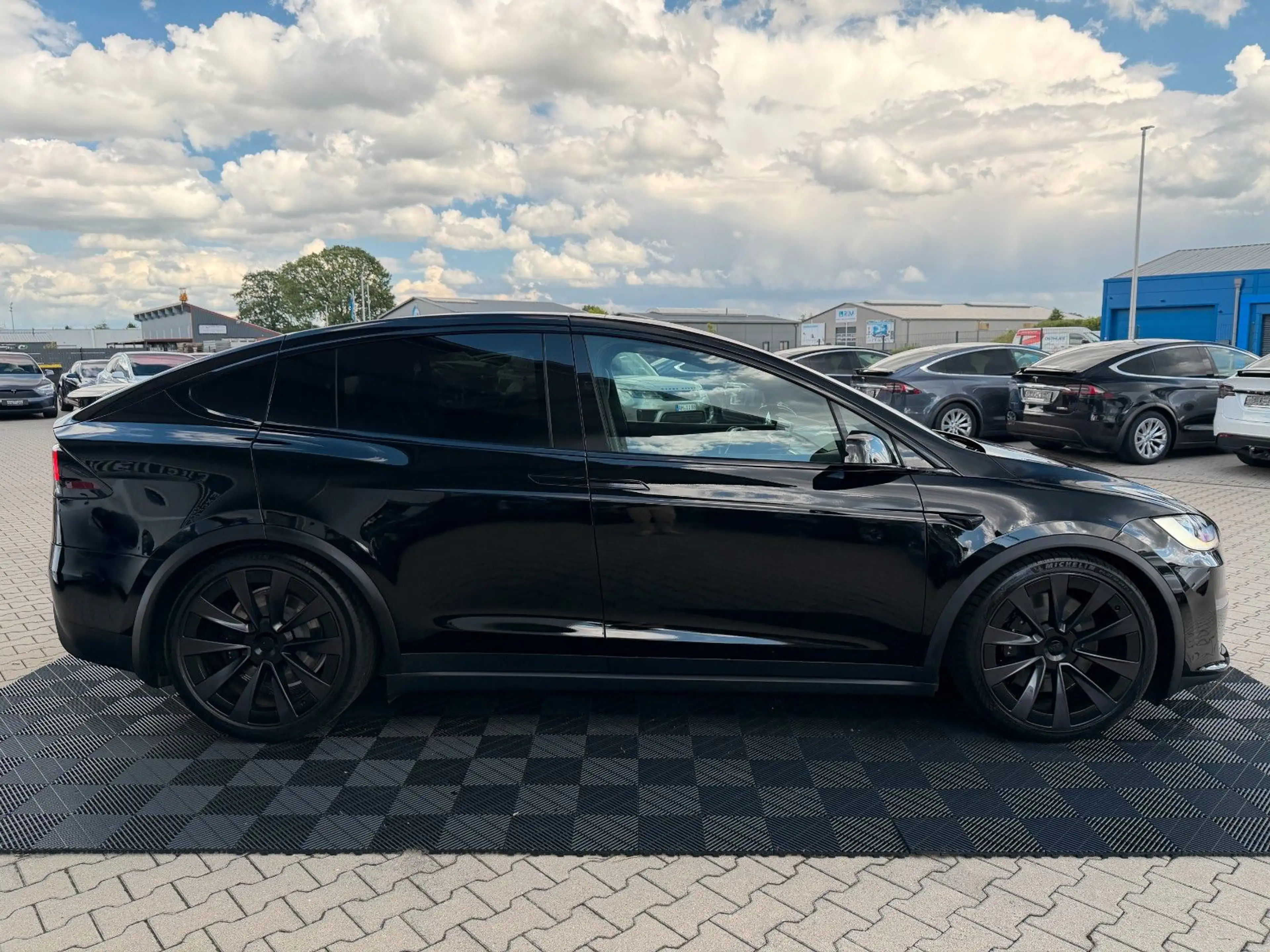 Tesla Model X MODEL X PALLADIUM |  HW 4 USS | 7 SEATER | — photo 12
