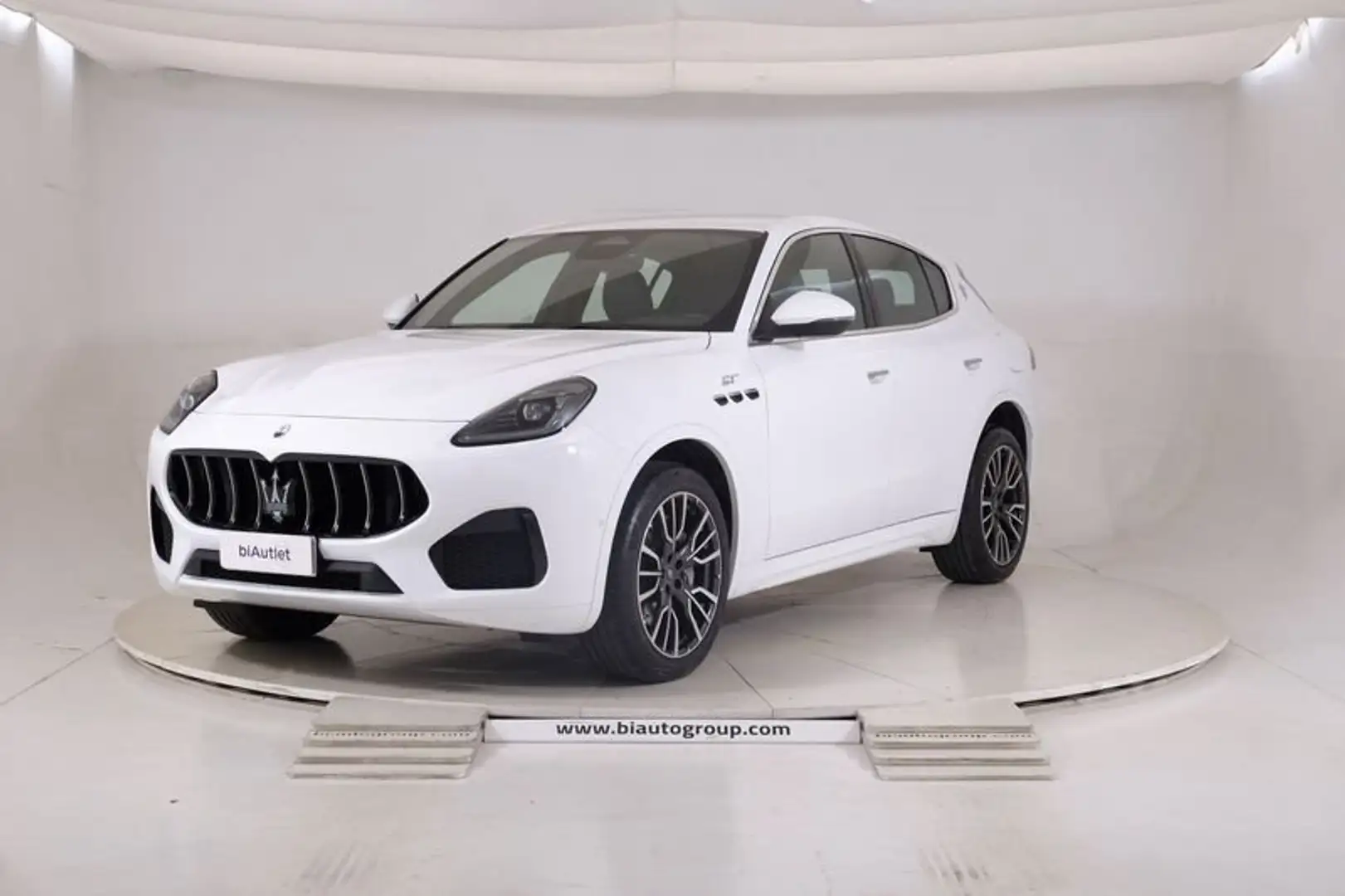 Maserati Grecale 2.0 mhev GT 300cv auto Blanco - 1