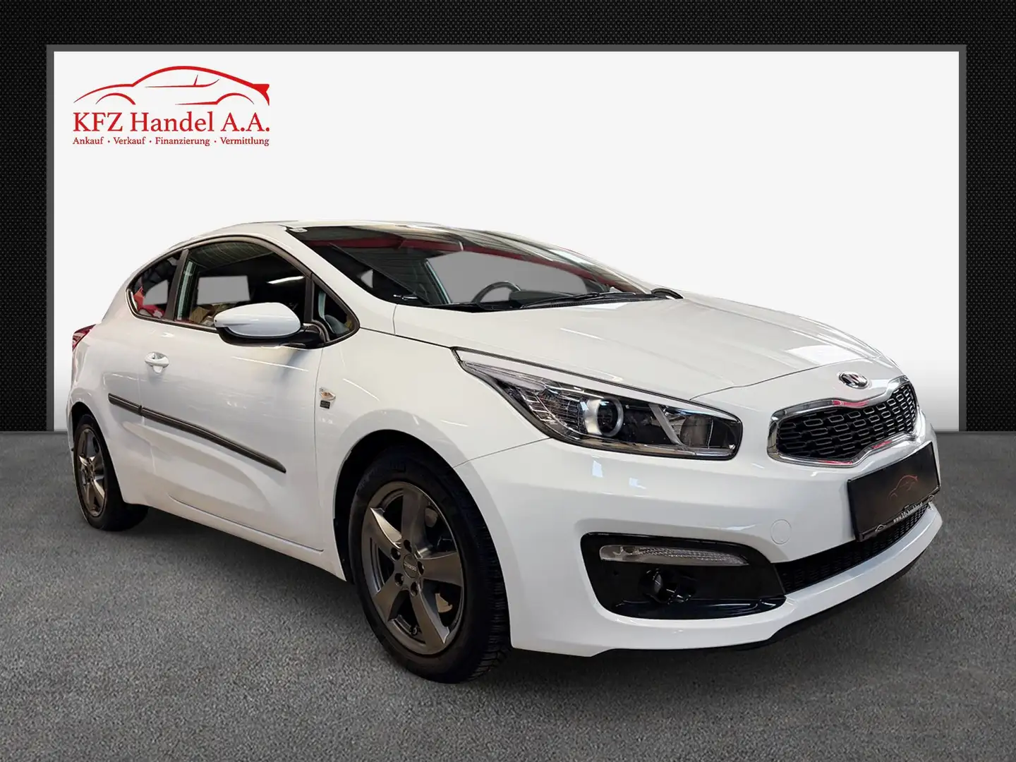 Kia Ceed / cee'd 1,4 CRDi TITAN * 1 BESITZ * FINANZIERUNG * Weiß - 2