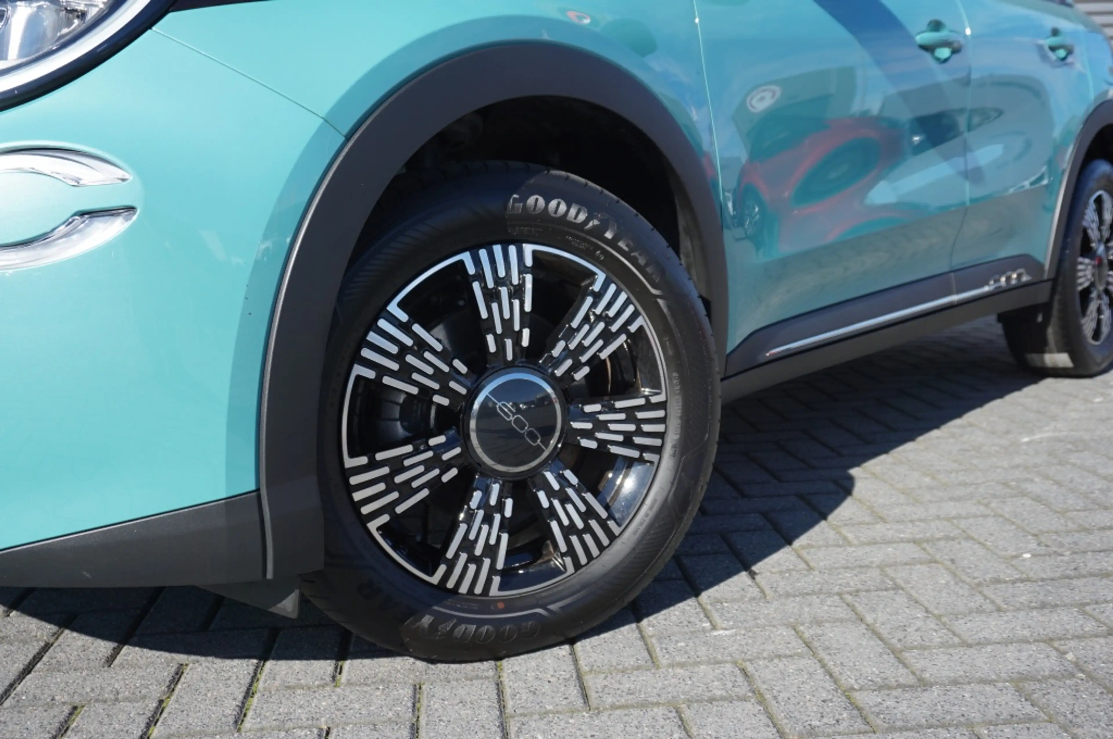 Fiat 600 101PK Hybrid Urban AUTOMAAT | CARPLAY | 17" LICHTM — photo 3