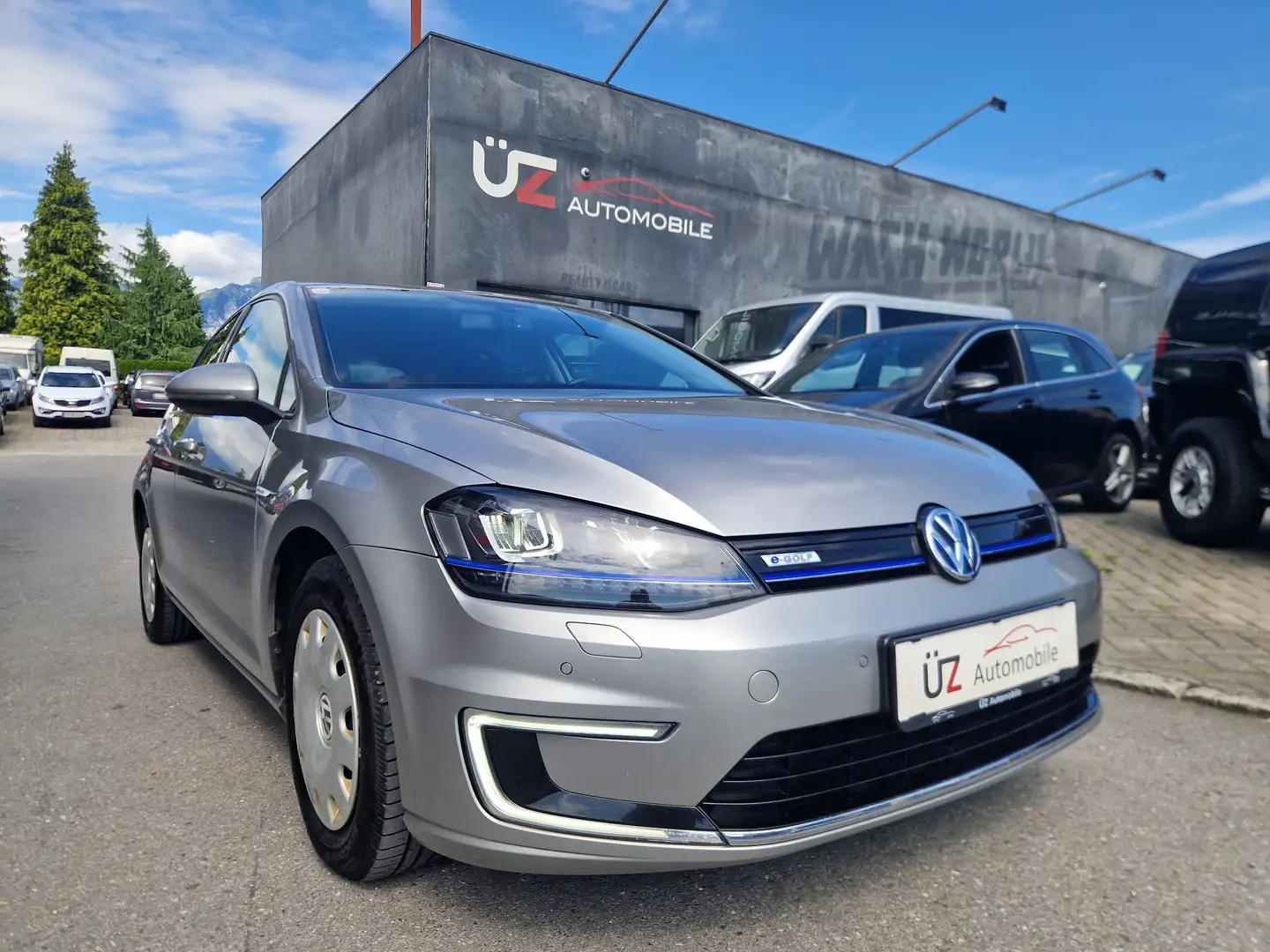 Volkswagen e-Golf Gris - 2