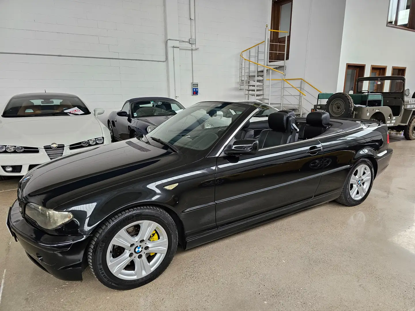 BMW 320 320ci Cabrio 170cv Zwart - 2
