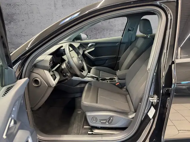 Audi A3 view 8