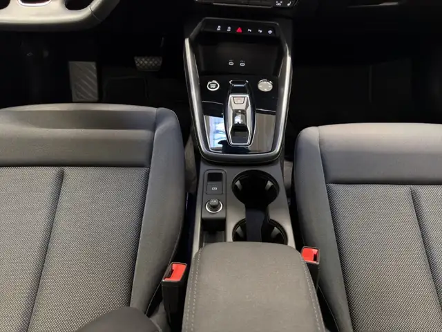 Audi A3 view 13