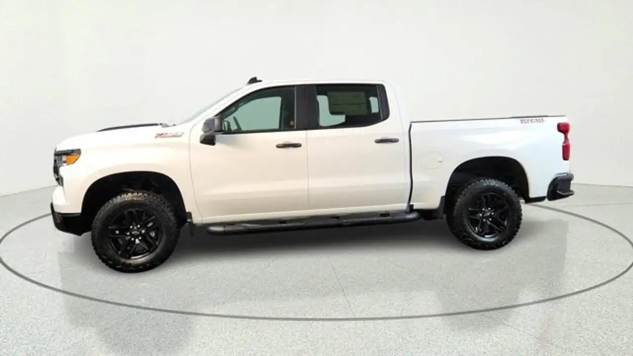 Chevrolet Silverado 1500 снимка Chevrolet Silverado 1500