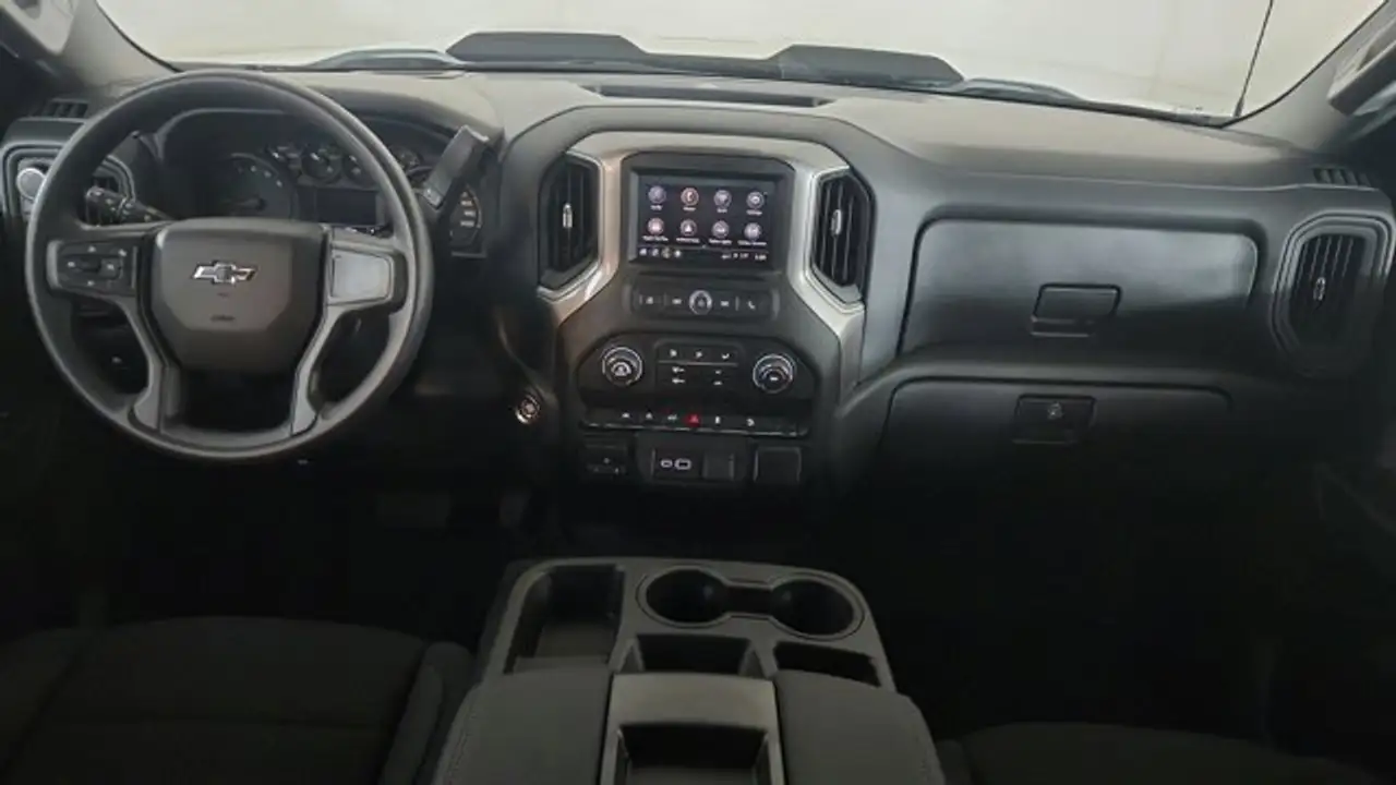 Chevrolet Silverado 1500 снимка Chevrolet Silverado 1500