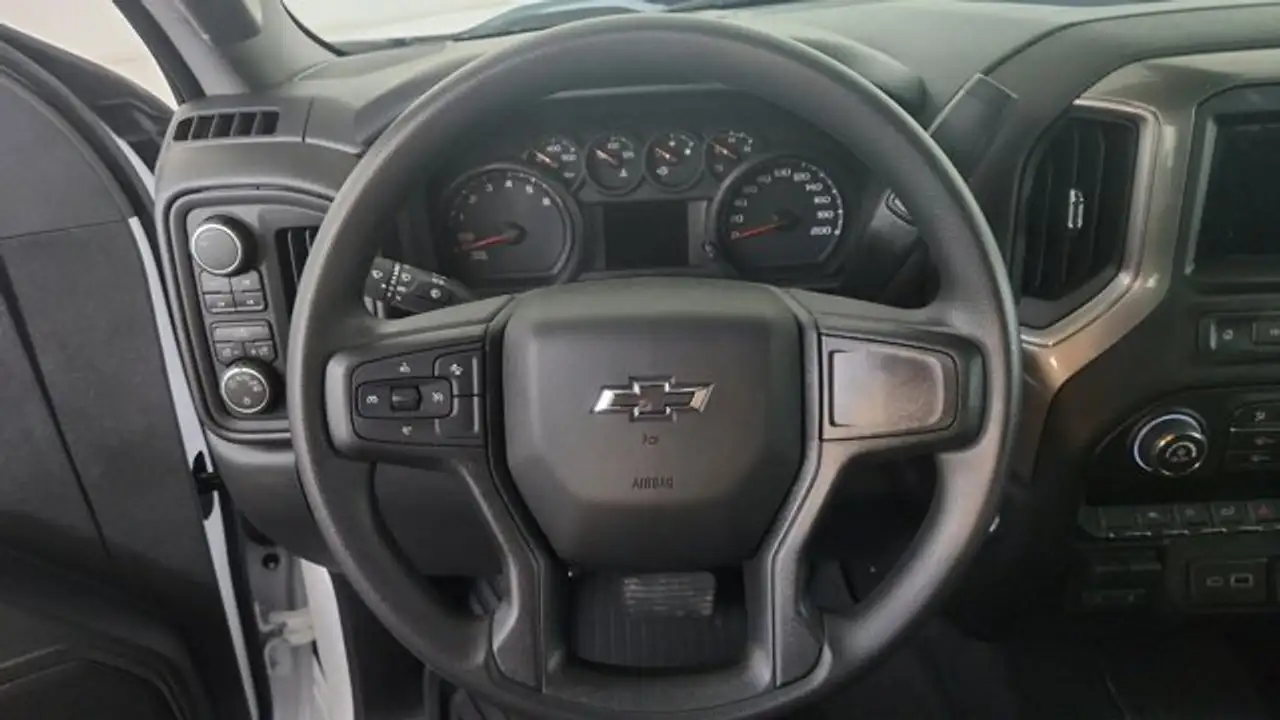 Chevrolet Silverado 1500 снимка Chevrolet Silverado 1500