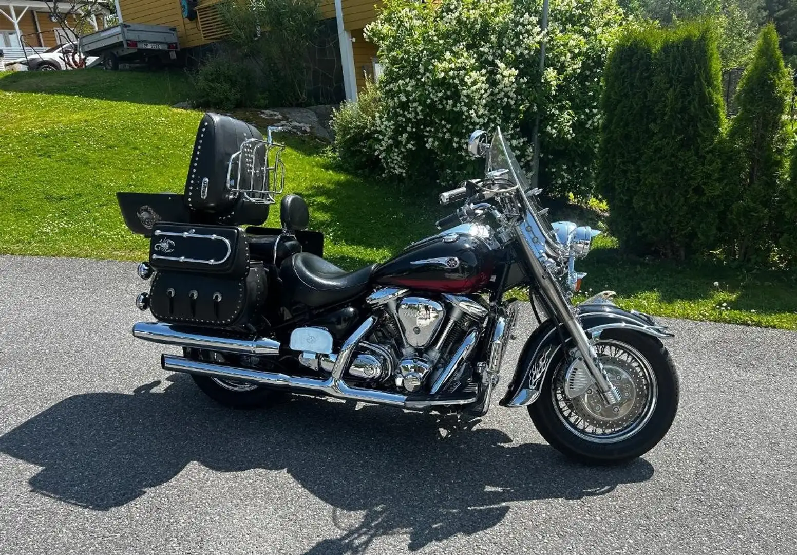 Yamaha XV 1600 Wild Star Noir - 1