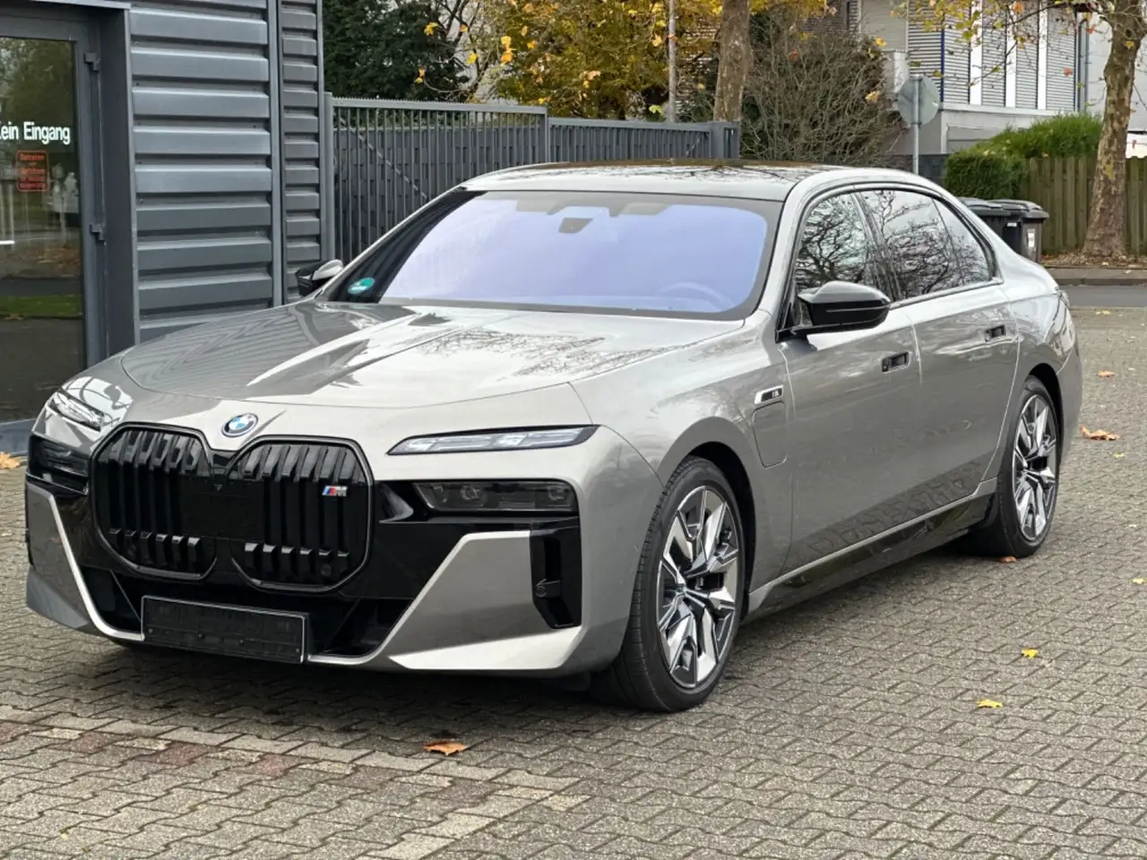 BMW 760