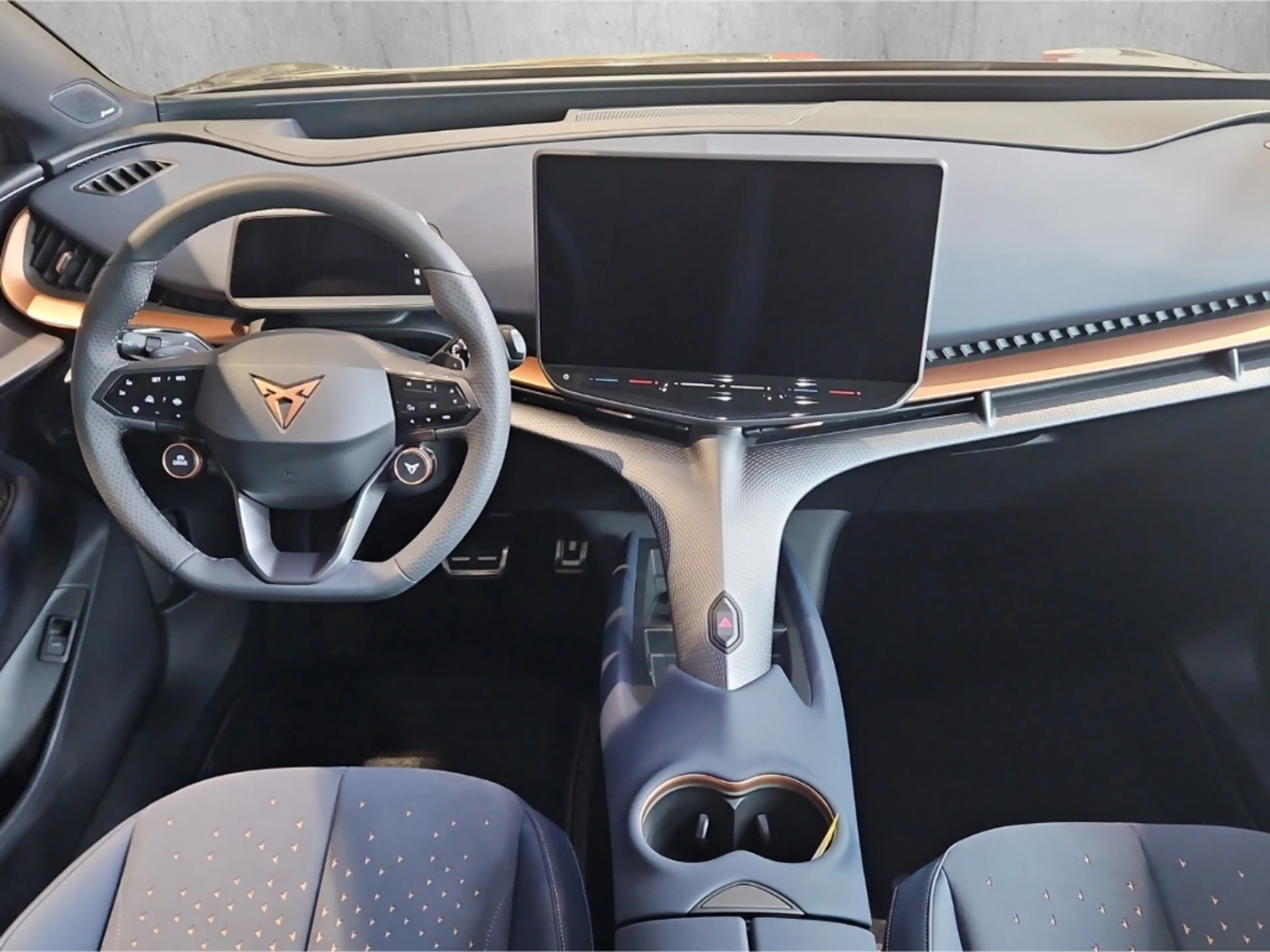 CUPRA Tavascan VZ 4Drive 250 kW (340 PS) 77 kWh Matrix HeadUp Nav — photo 11