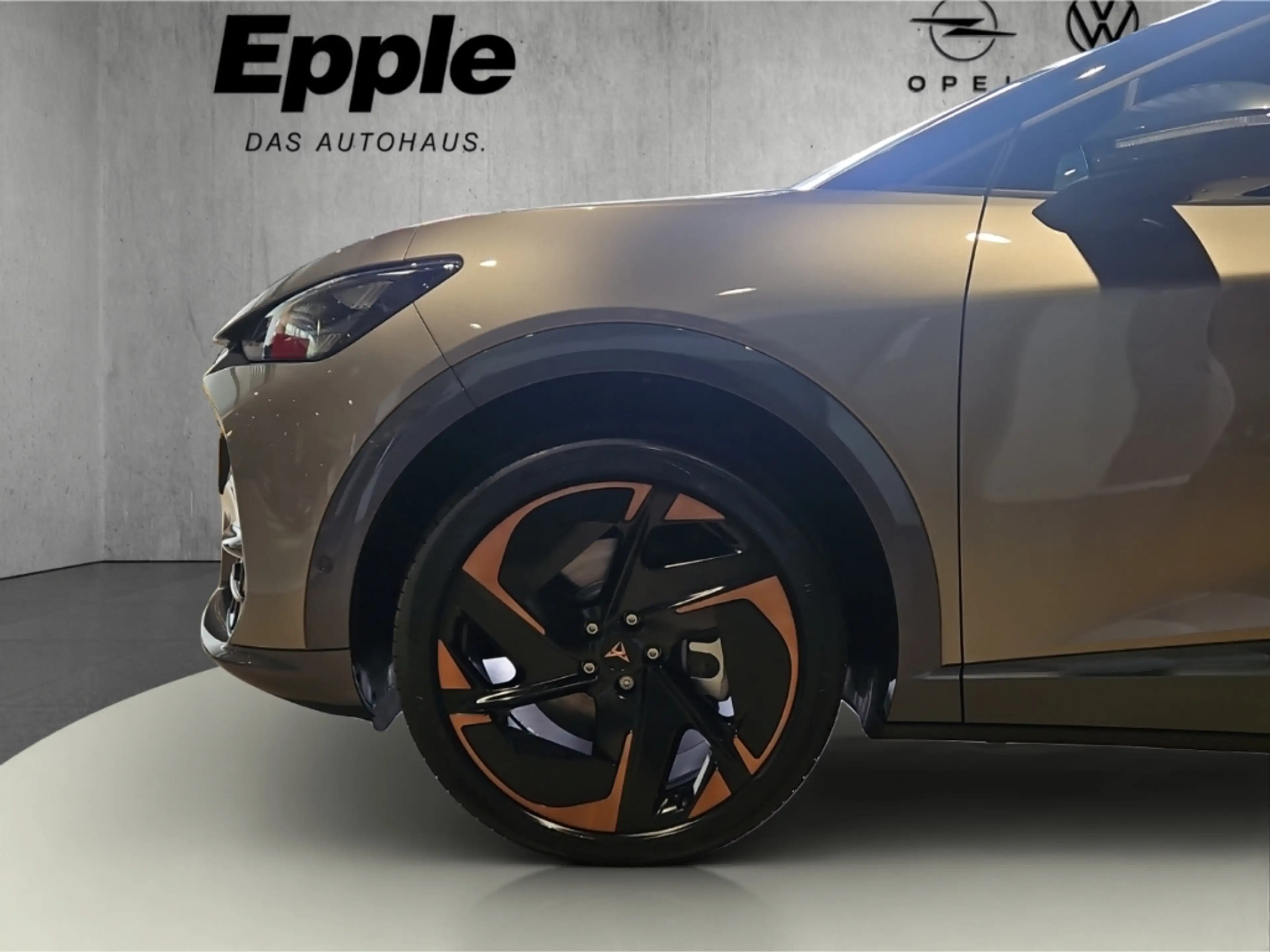 CUPRA Tavascan VZ 4Drive 250 kW (340 PS) 77 kWh Matrix HeadUp Nav — photo 5