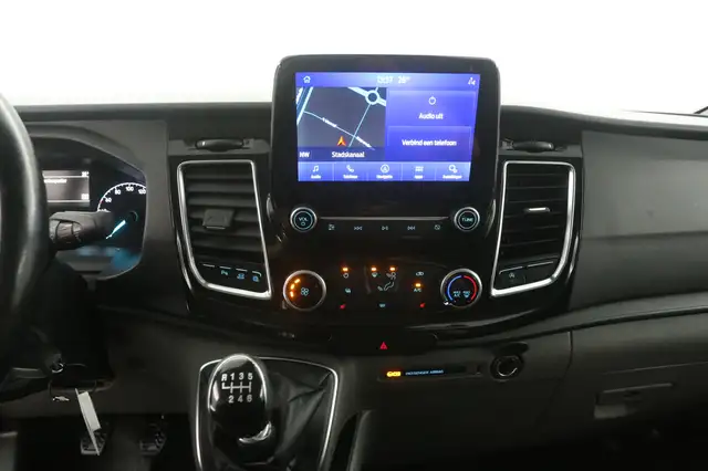 Ford Transit Custom view 11