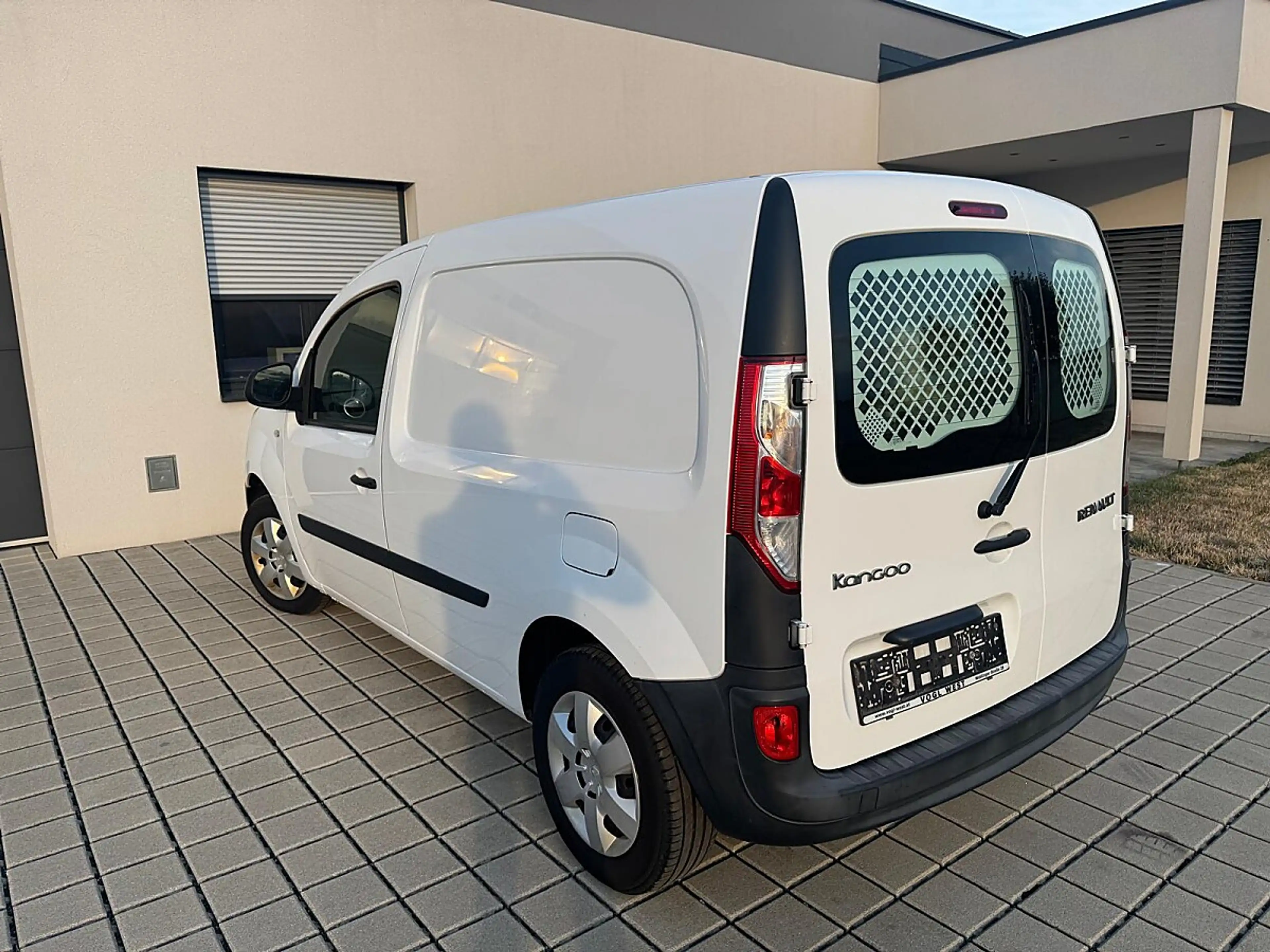 Renault Kangoo Express Maxi ENERGY dCi 95 L2 — photo 4