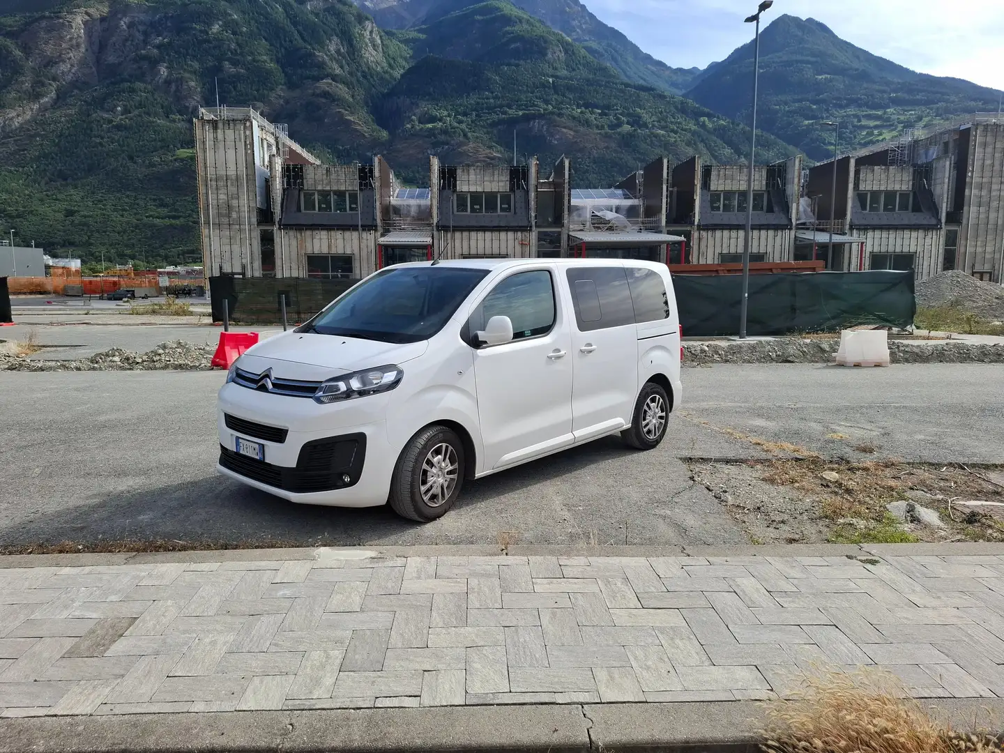 Citroen Spacetourer Bianco - 1