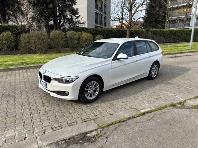 BMW 318 Serie 3 F31 2012 Touring 318d Touring Modern