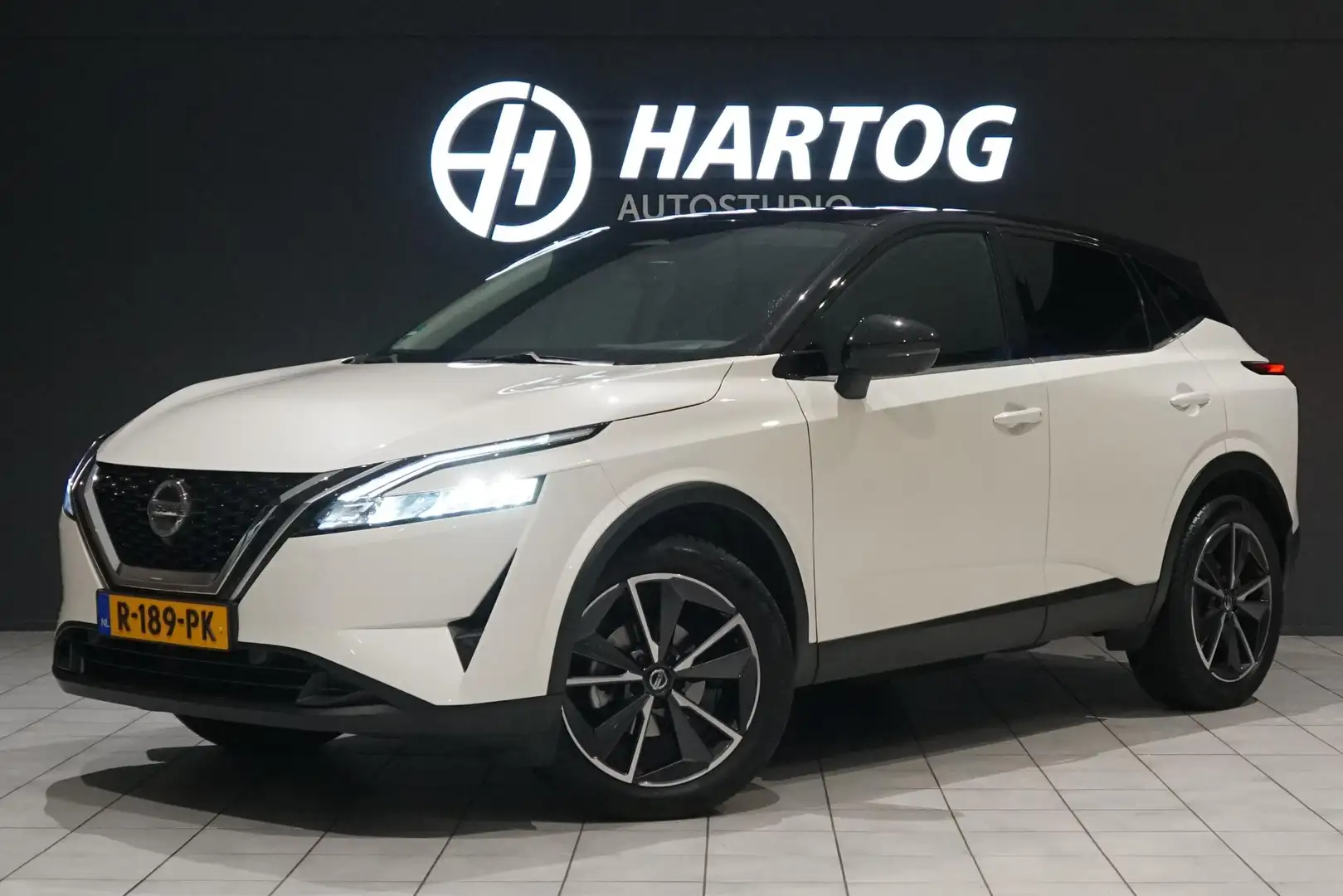 Nissan Qashqai 1.3 MHEV Xtronic N-Style TWO-TONE + TREKHAAK / 360 Wit - 1