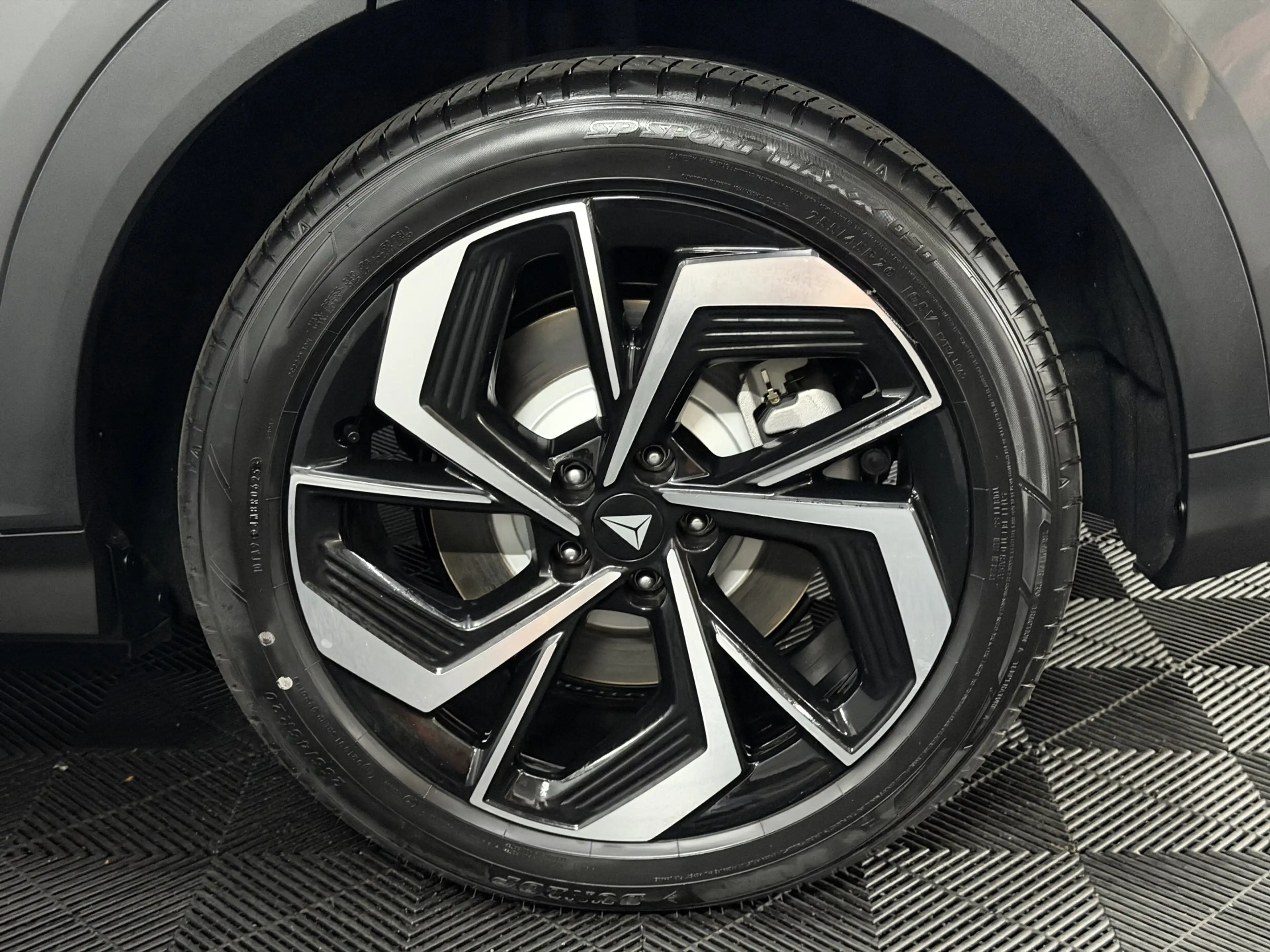 Changan Deepal S07 Max 79.97 kWh 475KM actieradius, Panoramadak, 360 — photo 6
