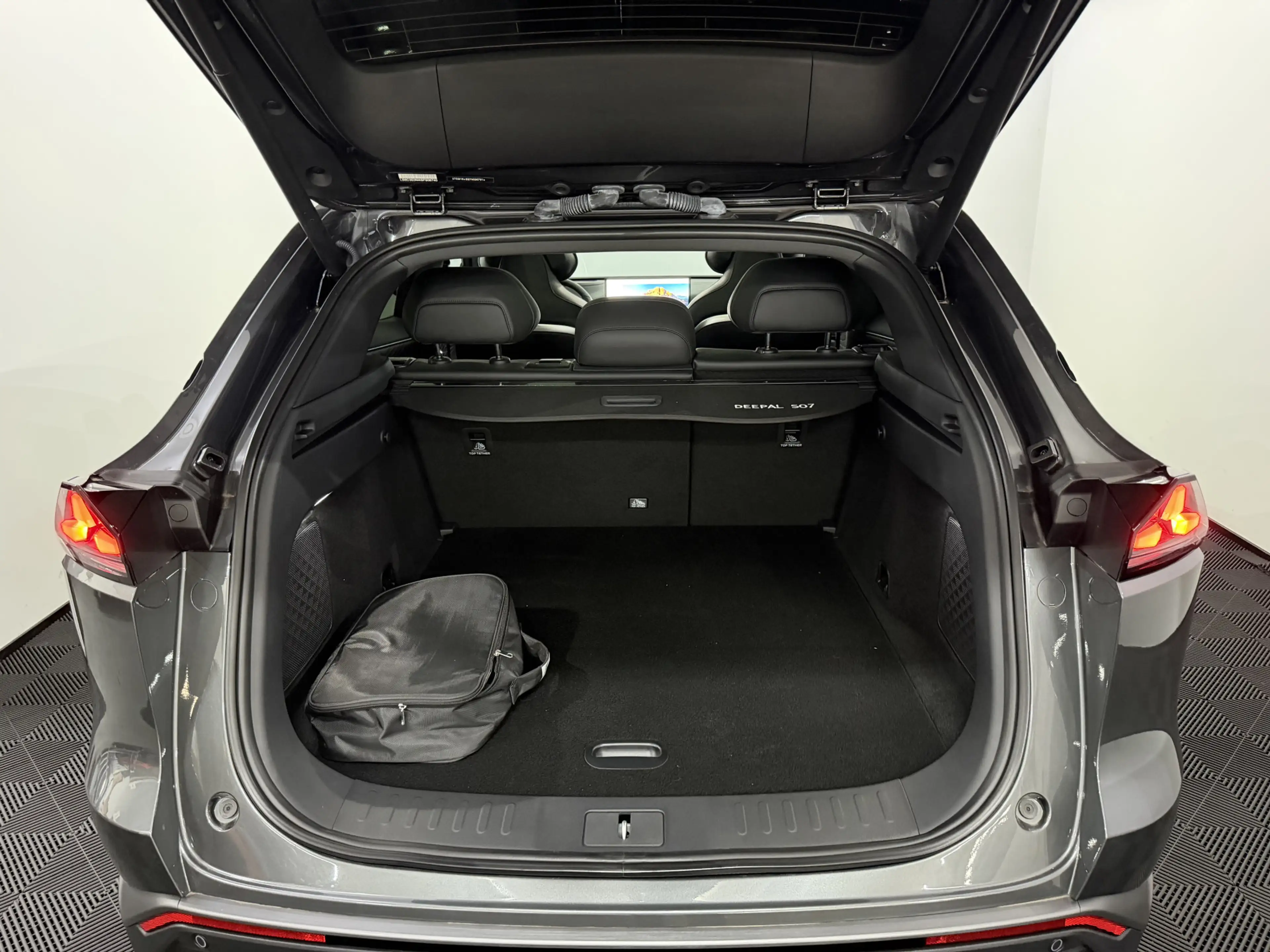 Changan Deepal S07 Max 79.97 kWh 475KM actieradius, Panoramadak, 360 — photo 26