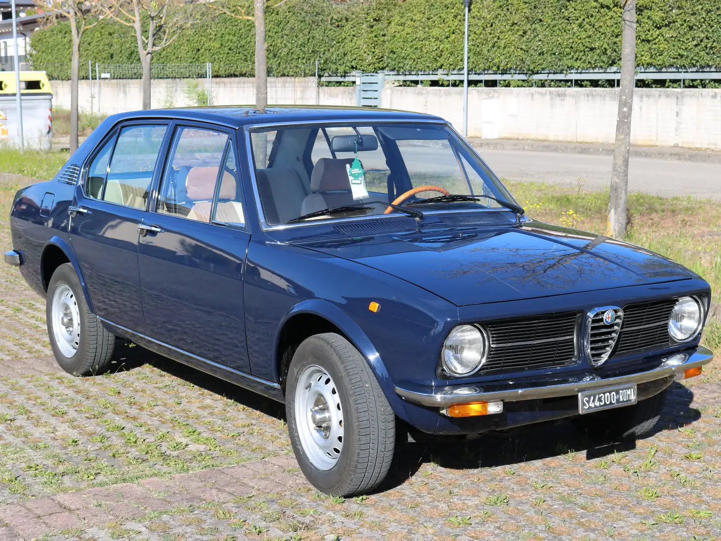 Alfa Romeo Alfetta Alfetta 1.6 my75 plava - 1