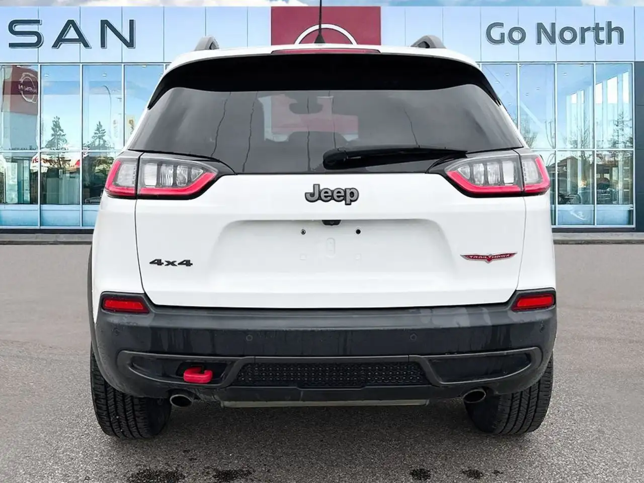 Jeep Cherokee снимка Jeep Cherokee