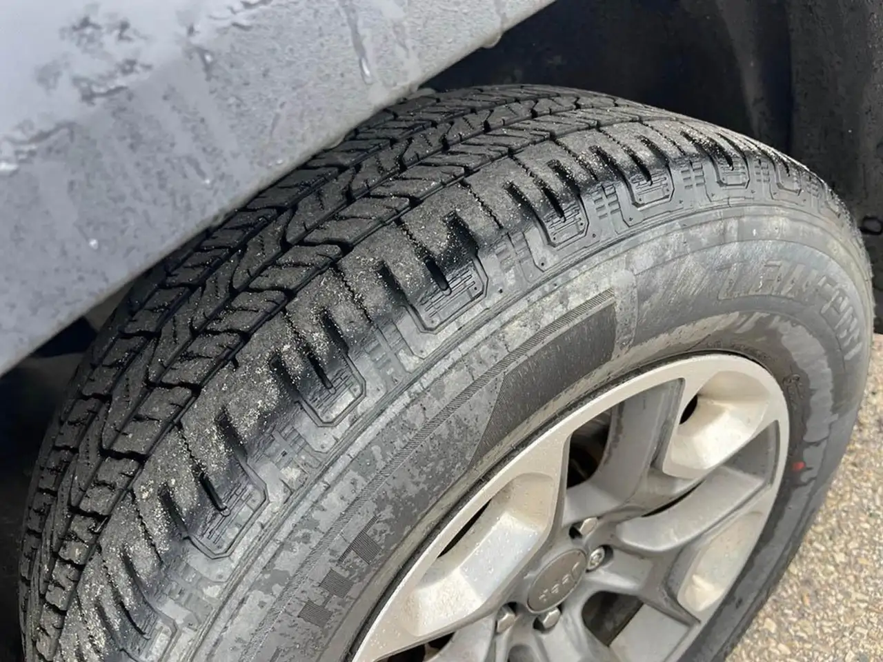 Jeep Cherokee снимка Jeep Cherokee