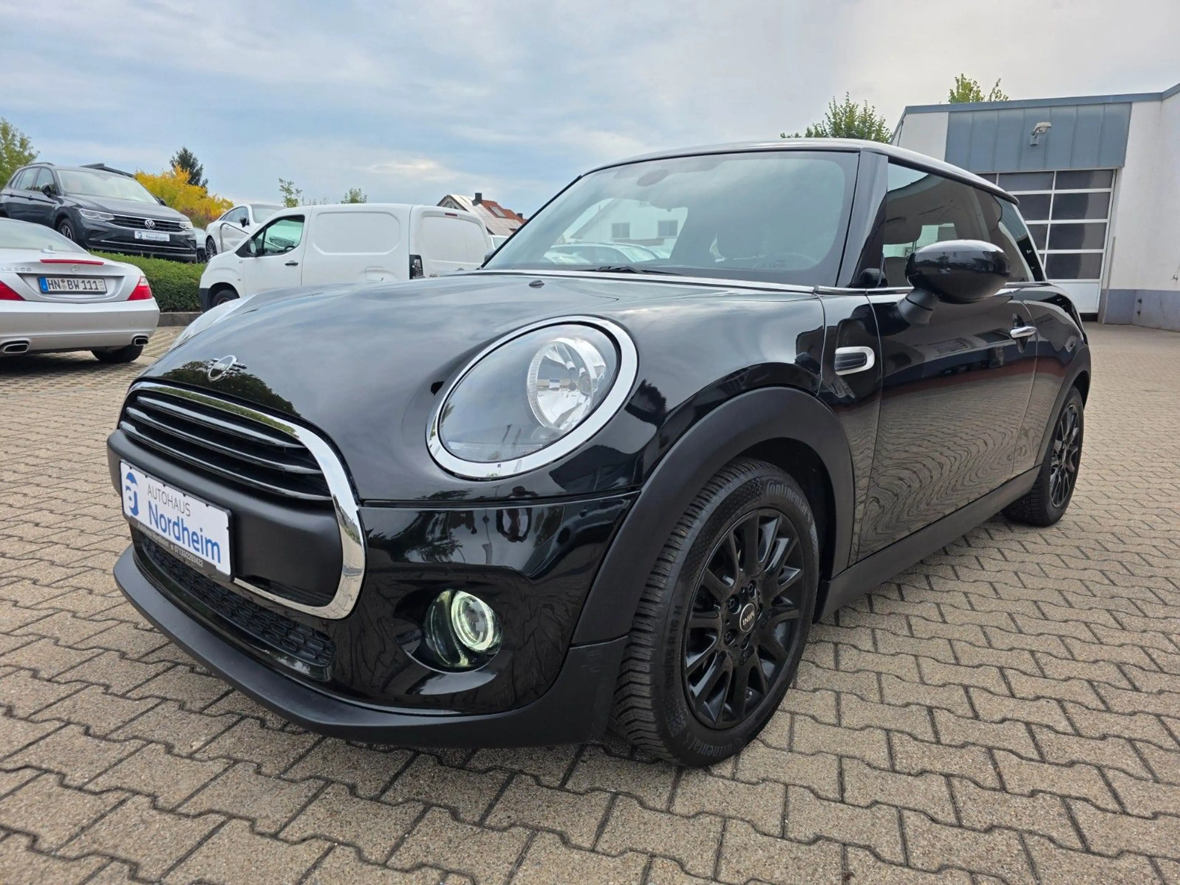 MINI One 1.5 Klima/ PDC/ DAB/ TEMP/ EURO 6