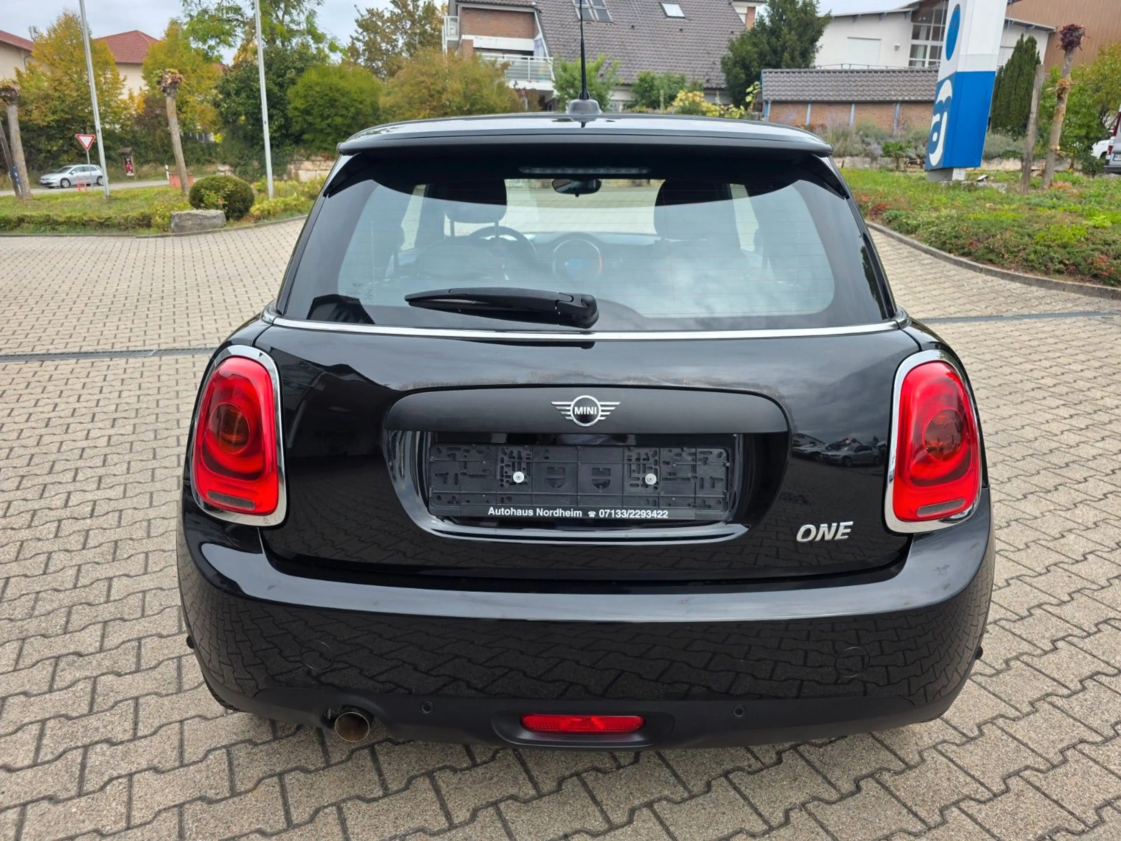 MINI One 1.5 Klima/ PDC/ DAB/ TEMP/ EURO 6 — photo 9