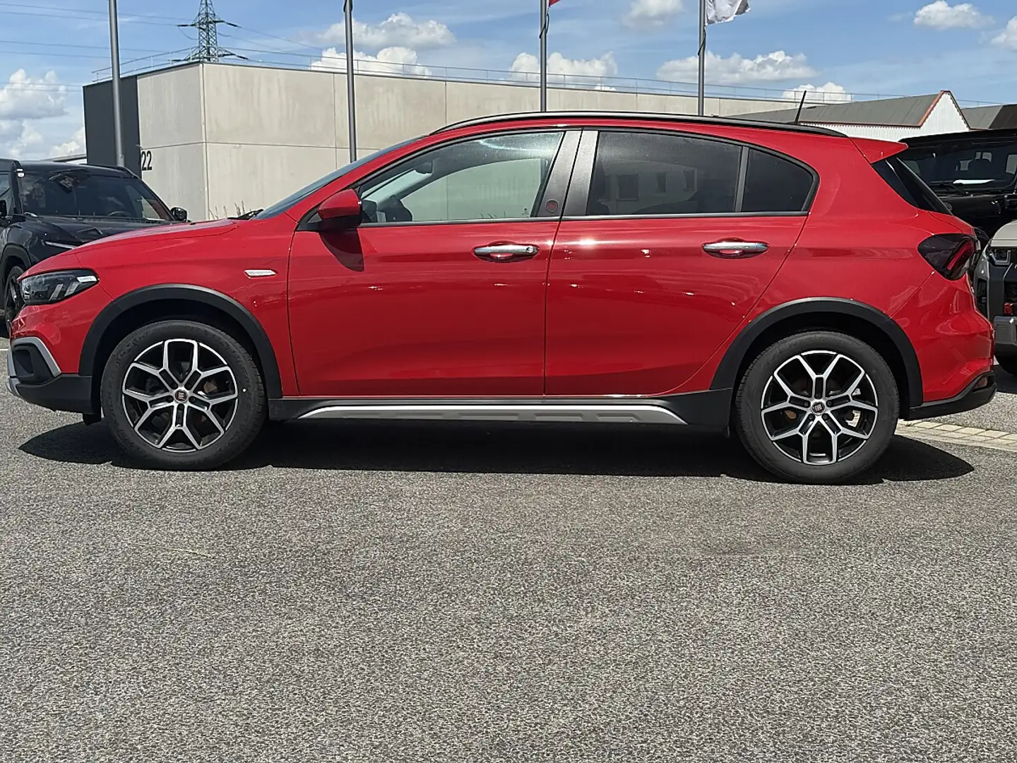 Fiat Tipo Hybrid 130 eDCT7 Rot - 2