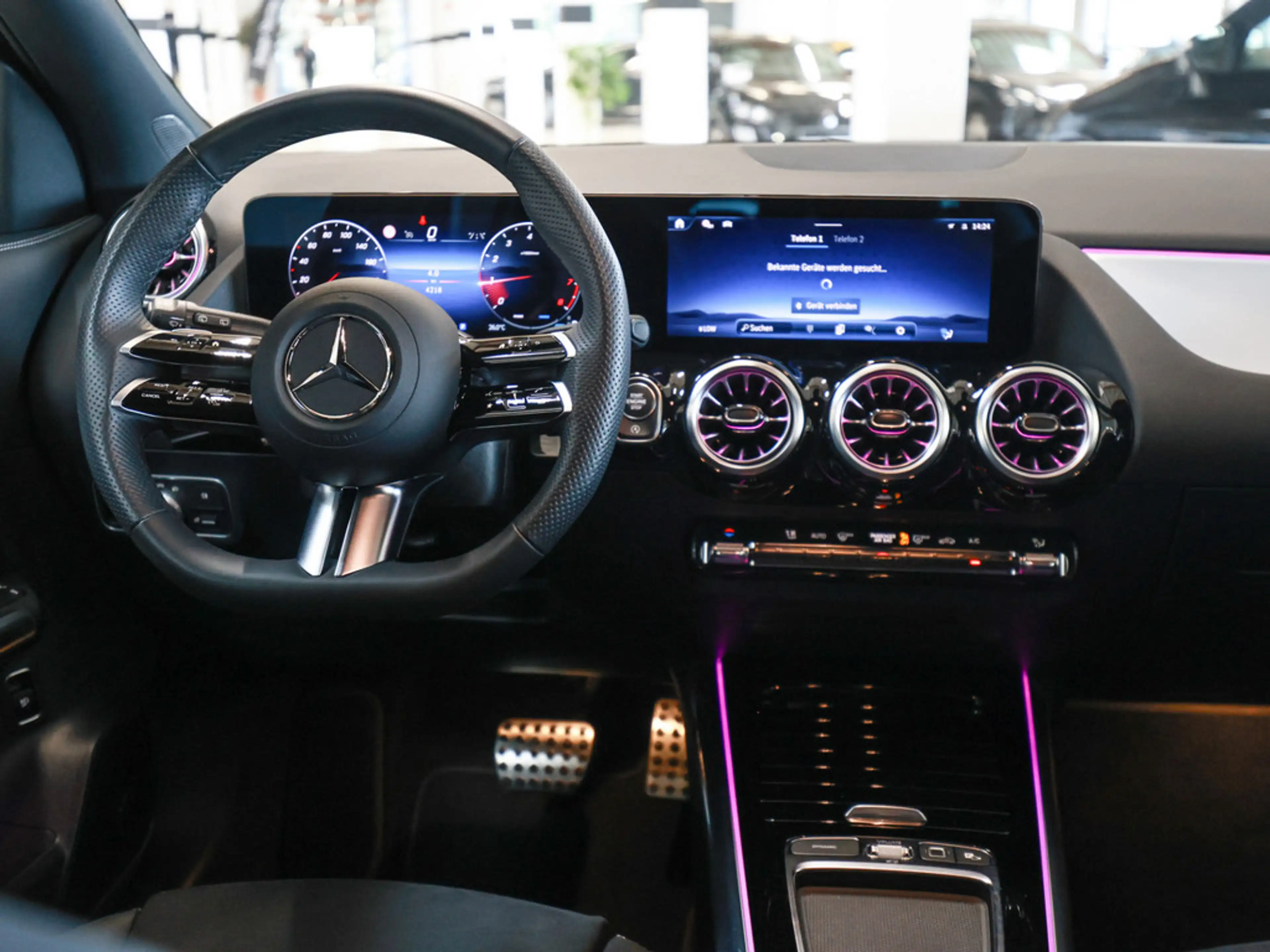 Mercedes-Benz GLA 220 4M AMG Sport Advanced+ NIGHT AHK LED — photo 11