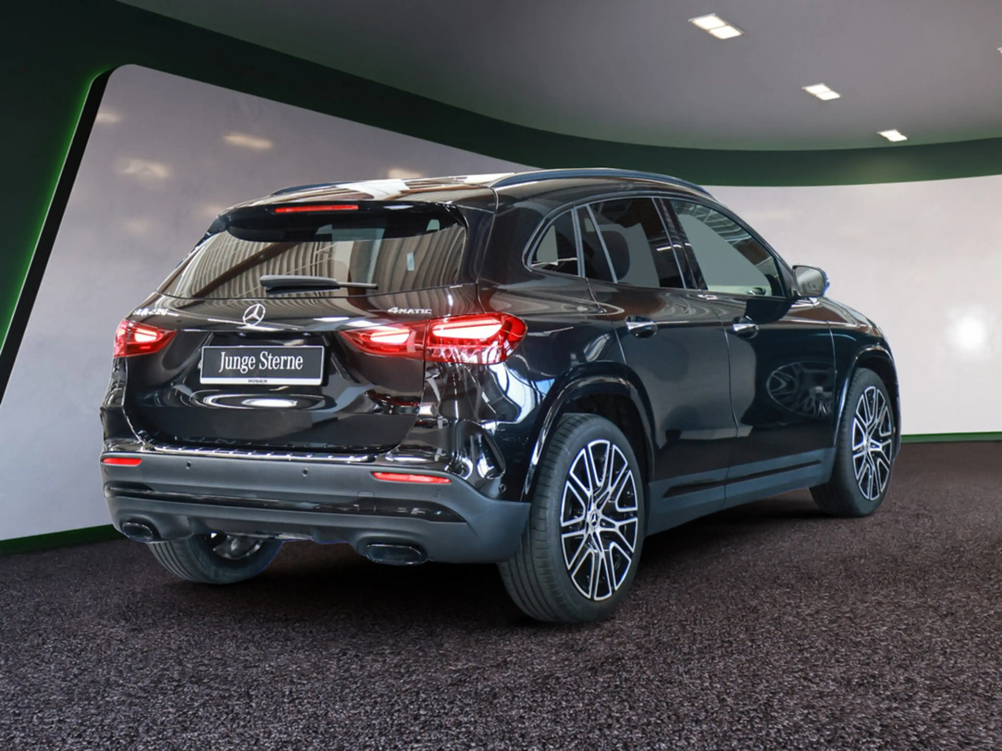 Mercedes-Benz GLA 220 4M AMG Sport Advanced+ NIGHT AHK LED — photo 5