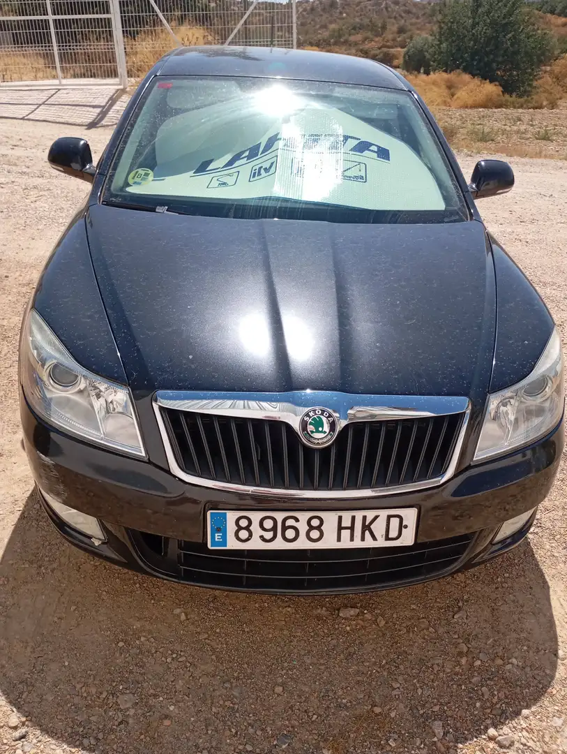 Skoda 105 Ambition Schwarz - 1