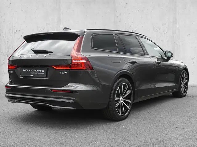 Volvo V60 view 4